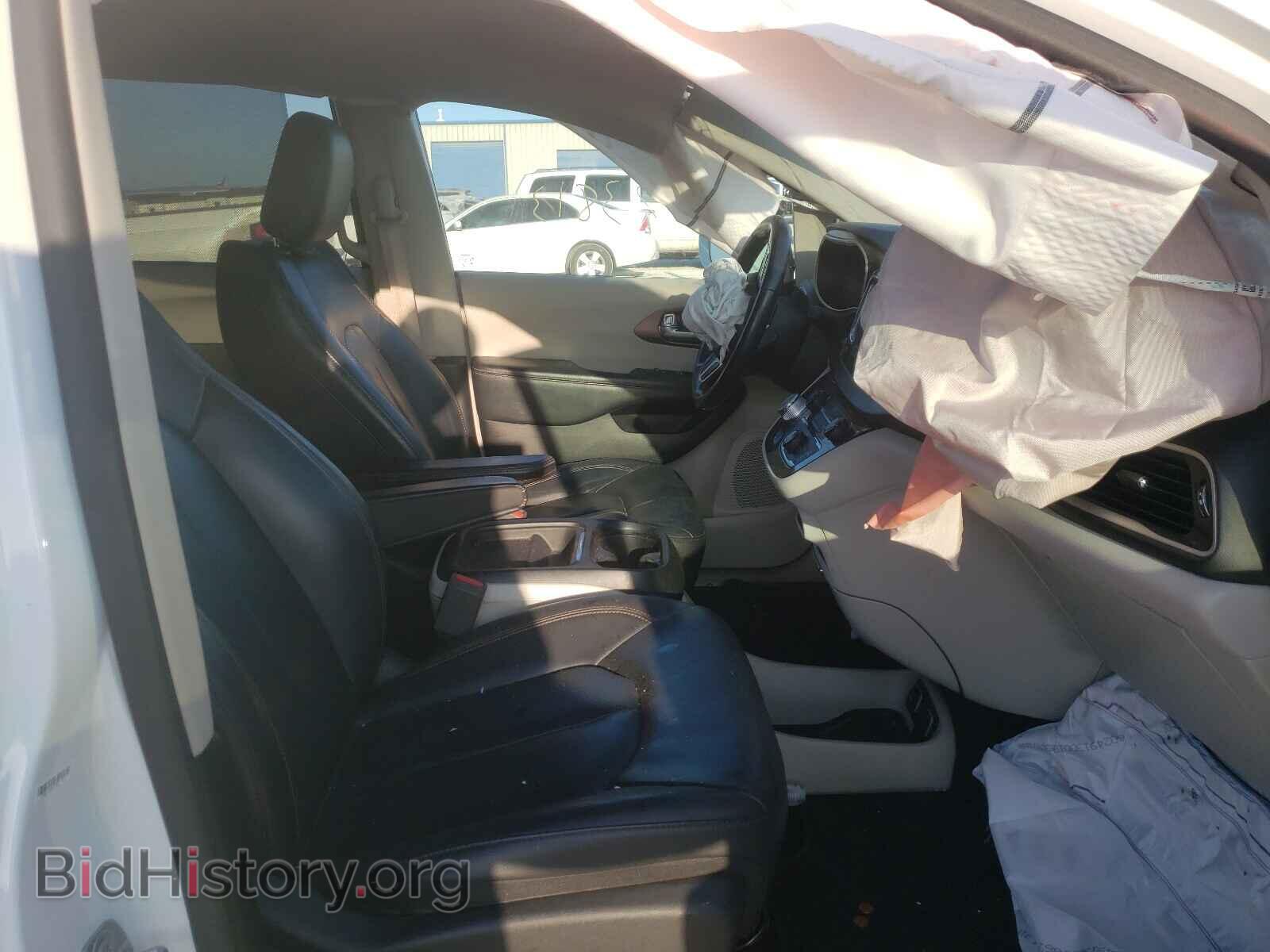 2019 CHRYSLER PACIFICA - VIN: 2C4RC1BG9KR560896 - Фото 5