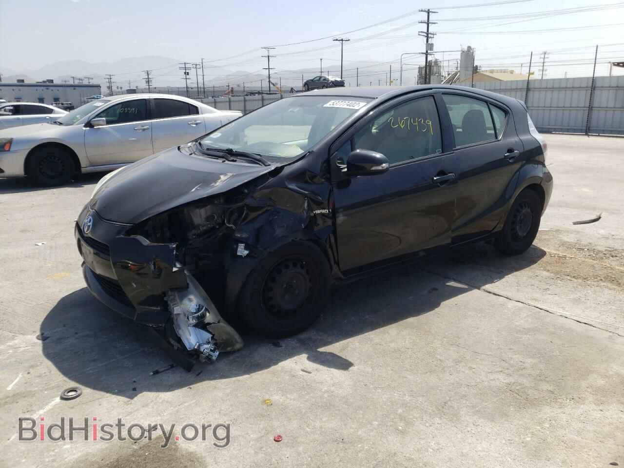 2014 TOYOTA PRIUS - VIN: JTDKDTB34E1069698 - Фото 2