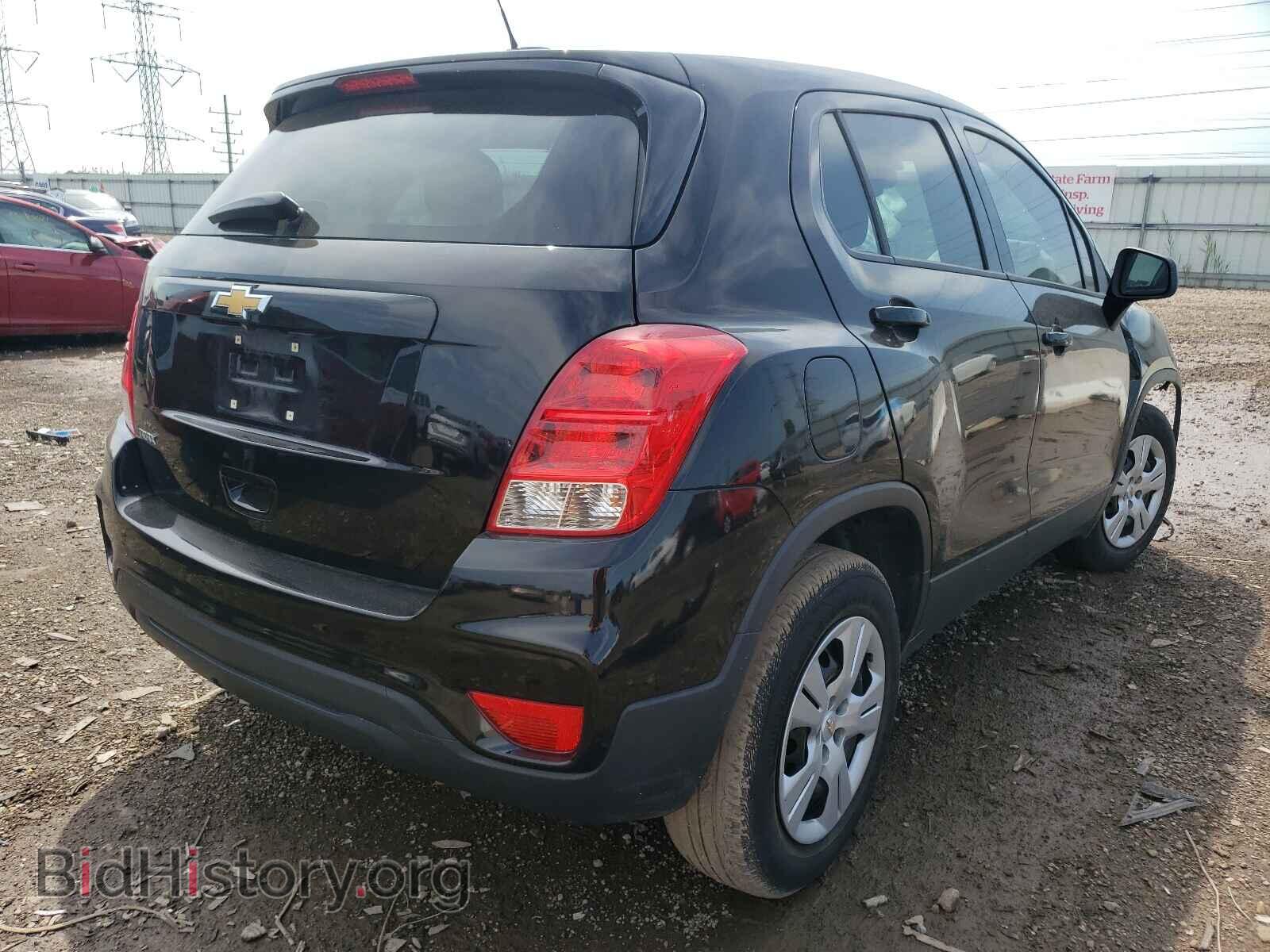 2017 CHEVROLET TRAX - VIN: 3GNCJKSB9HL289650 - Фото 4