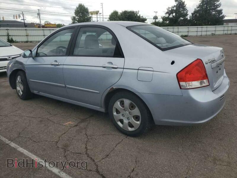 2007 Kia SPECTRA (VIN KNAFE121X75397329) — фото 2 из 12
