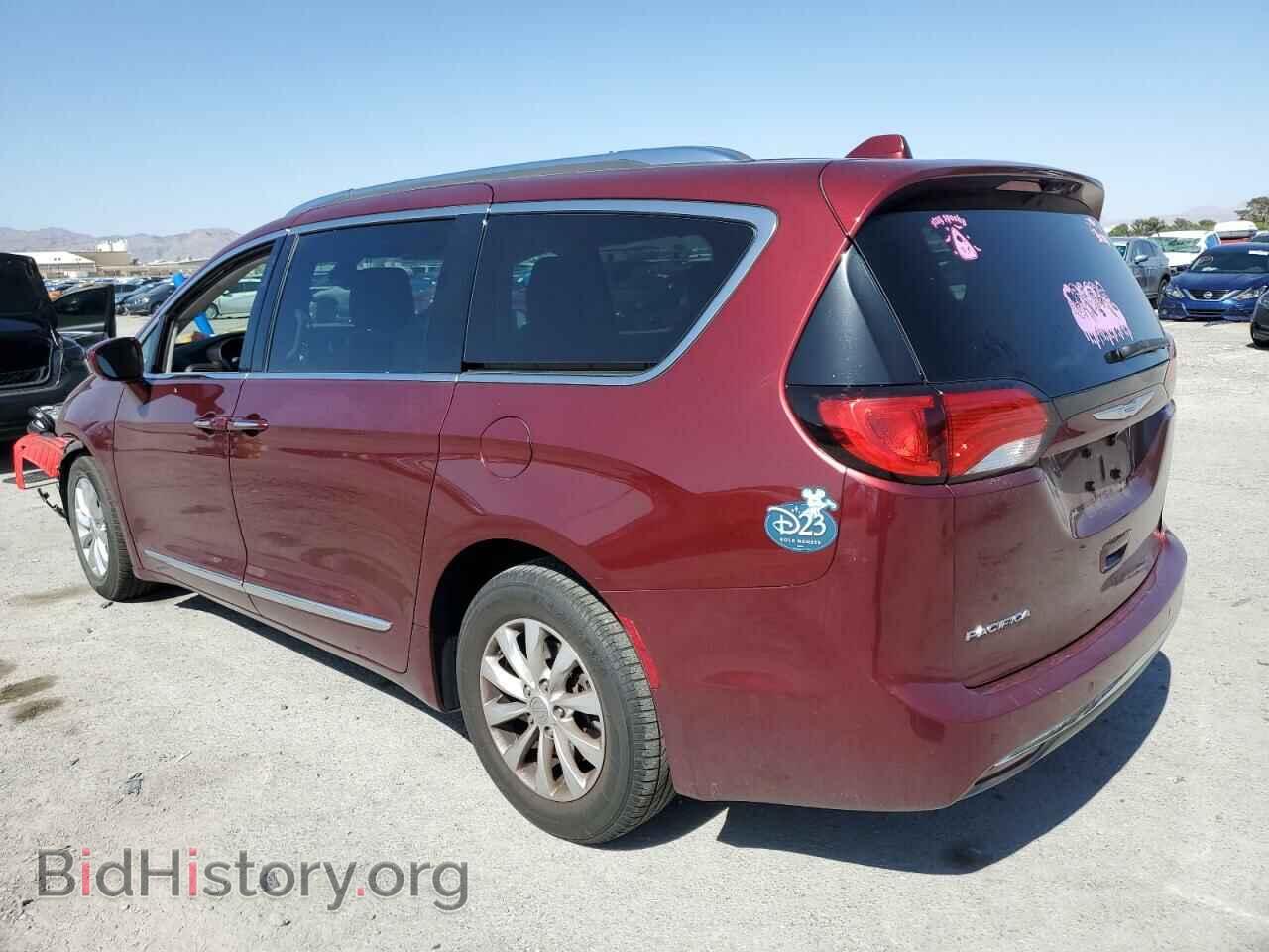 2018 CHRYSLER PACIFICA - VIN: 2C4RC1BGXJR216881 - Фото 2