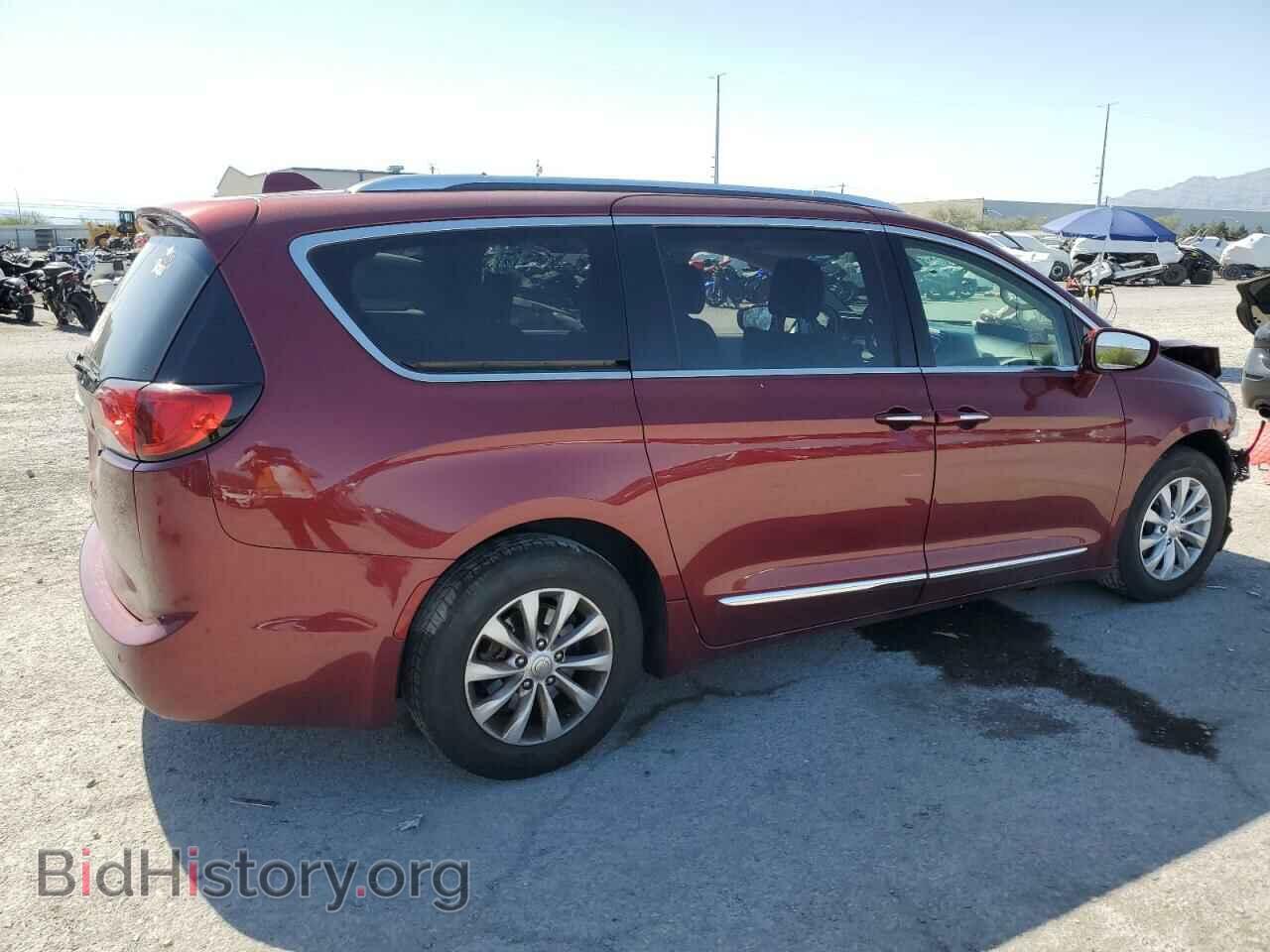 2018 CHRYSLER PACIFICA - VIN: 2C4RC1BGXJR216881 - Фото 3