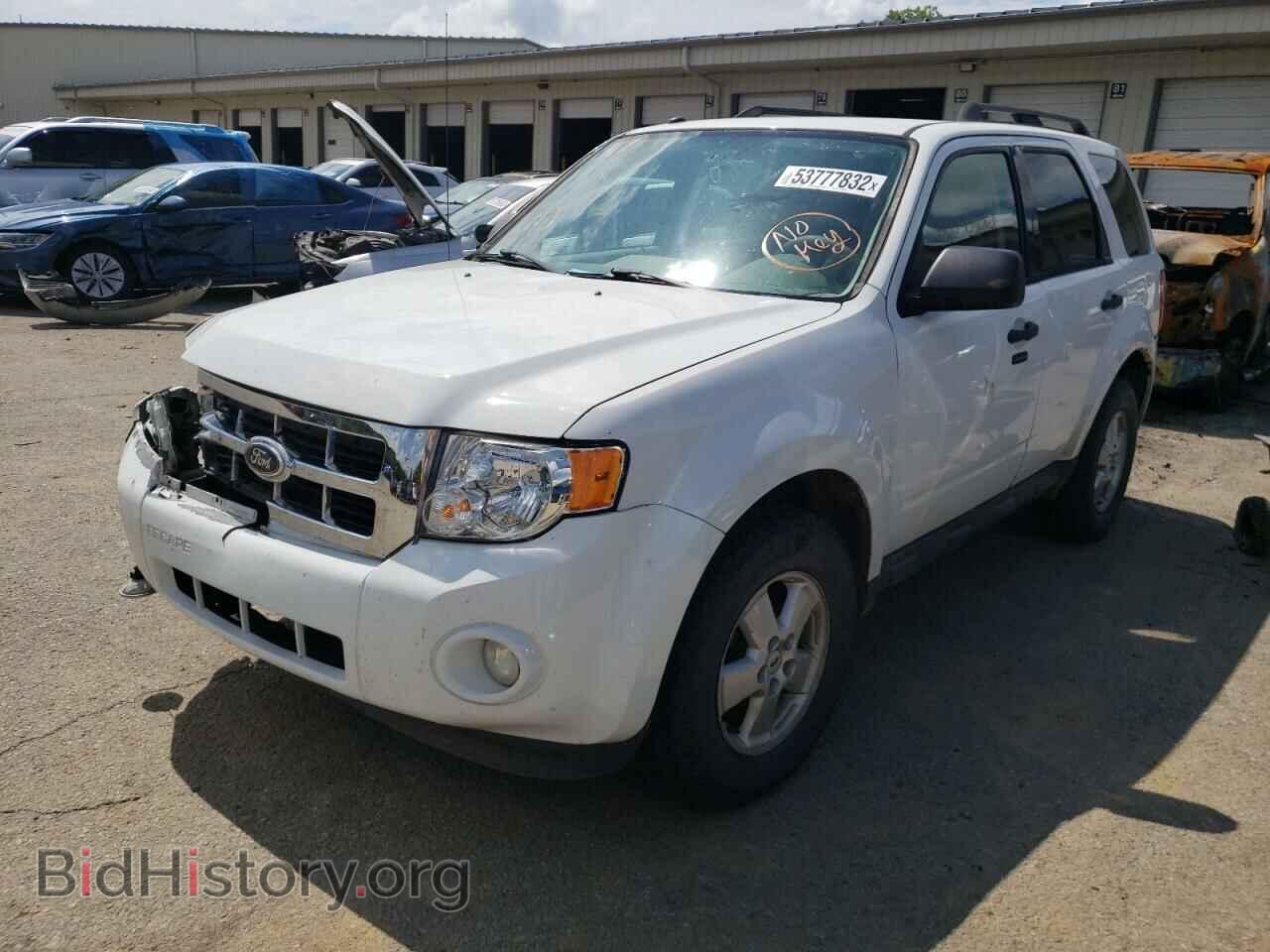 2012 FORD ESCAPE - VIN: 1FMCU0DG9CKA78175 - Фото 2