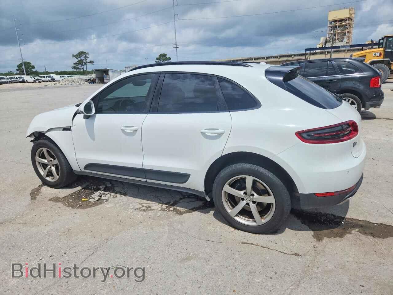 2017 PORSCHE MACAN - VIN: WP1AA2A52HLB08975 - Photo 2