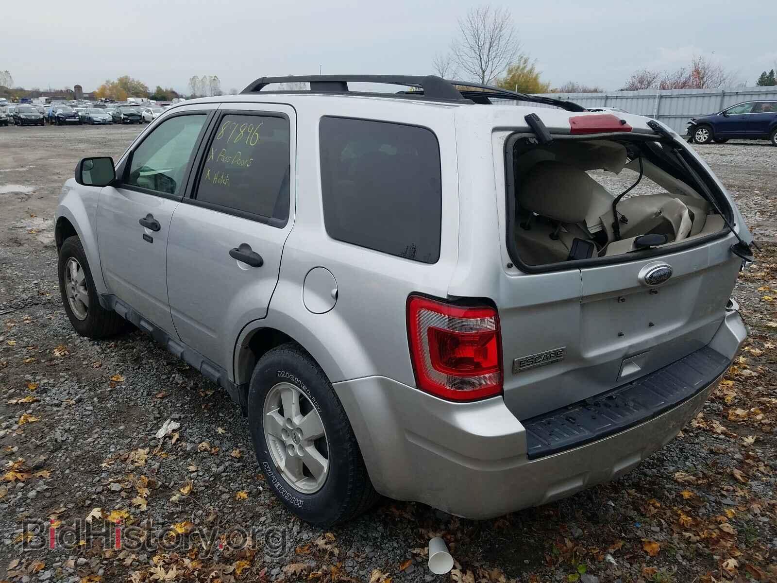 2012 FORD ESCAPE - VIN: 1FMCU0D74CKB85845 - Фото 3