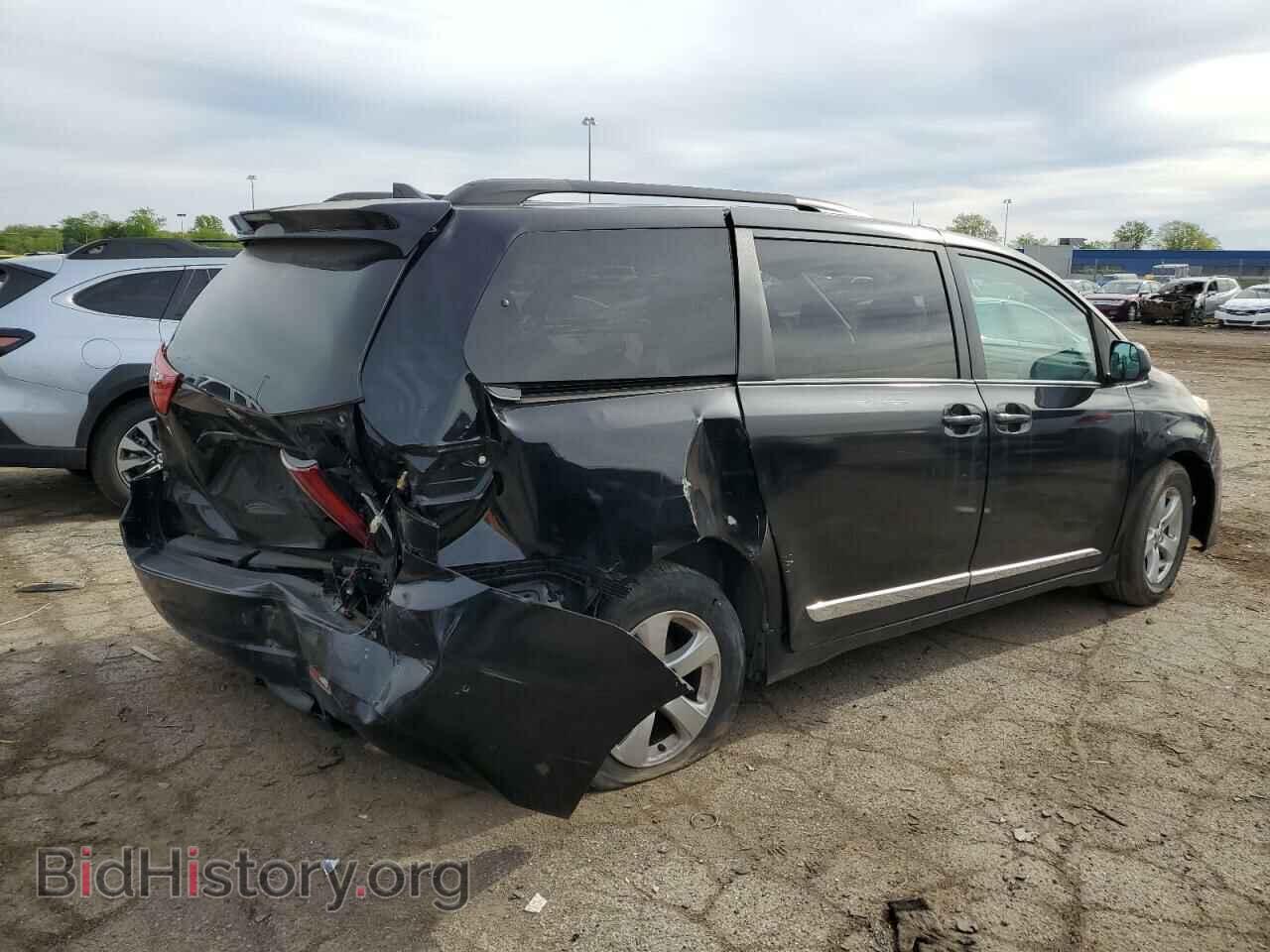 2018 TOYOTA All Models - VIN: 5TDKZ3DC5JS902677 - Фото 3