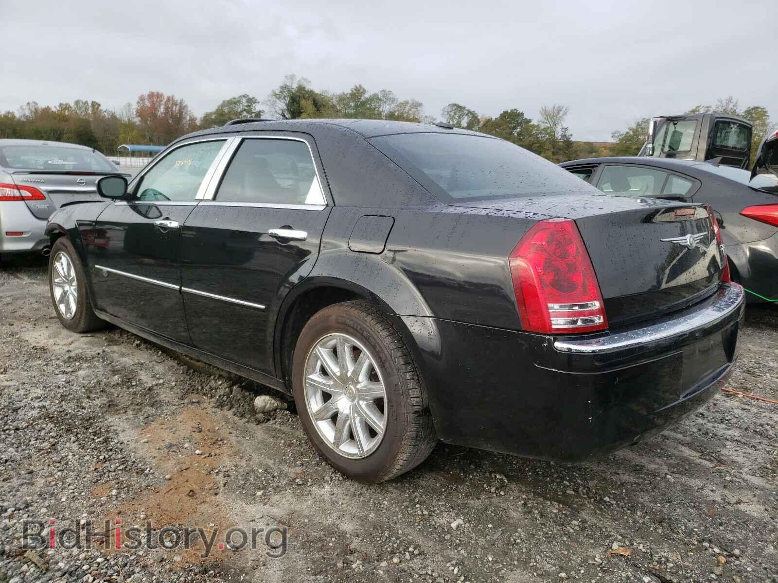 2010 CHRYSLER 300 - VIN: 2C3CA6CT2AH114618 - Фото 3