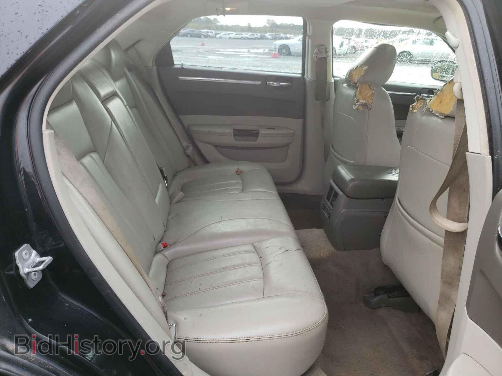 2010 CHRYSLER 300 - VIN: 2C3CA6CT2AH114618 - Фото 5