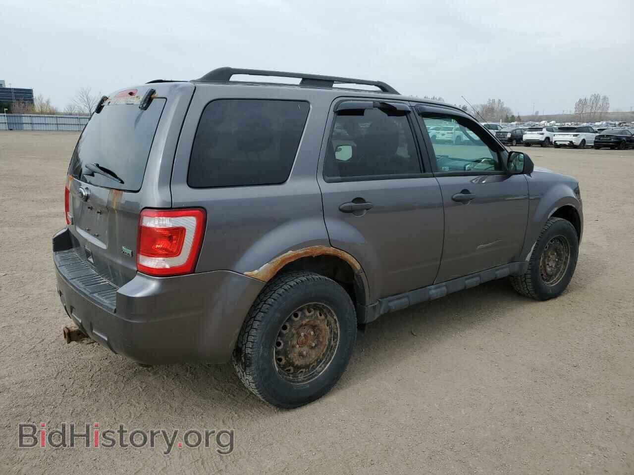 2011 FORD ESCAPE - VIN: 1FMCU9DG8BKB05692 - Фото 3