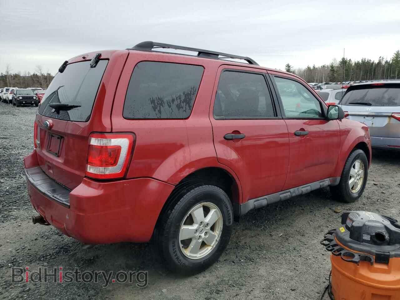 2010 FORD ESCAPE - VIN: 1FMCU0D70AKA40301 - Фото 3