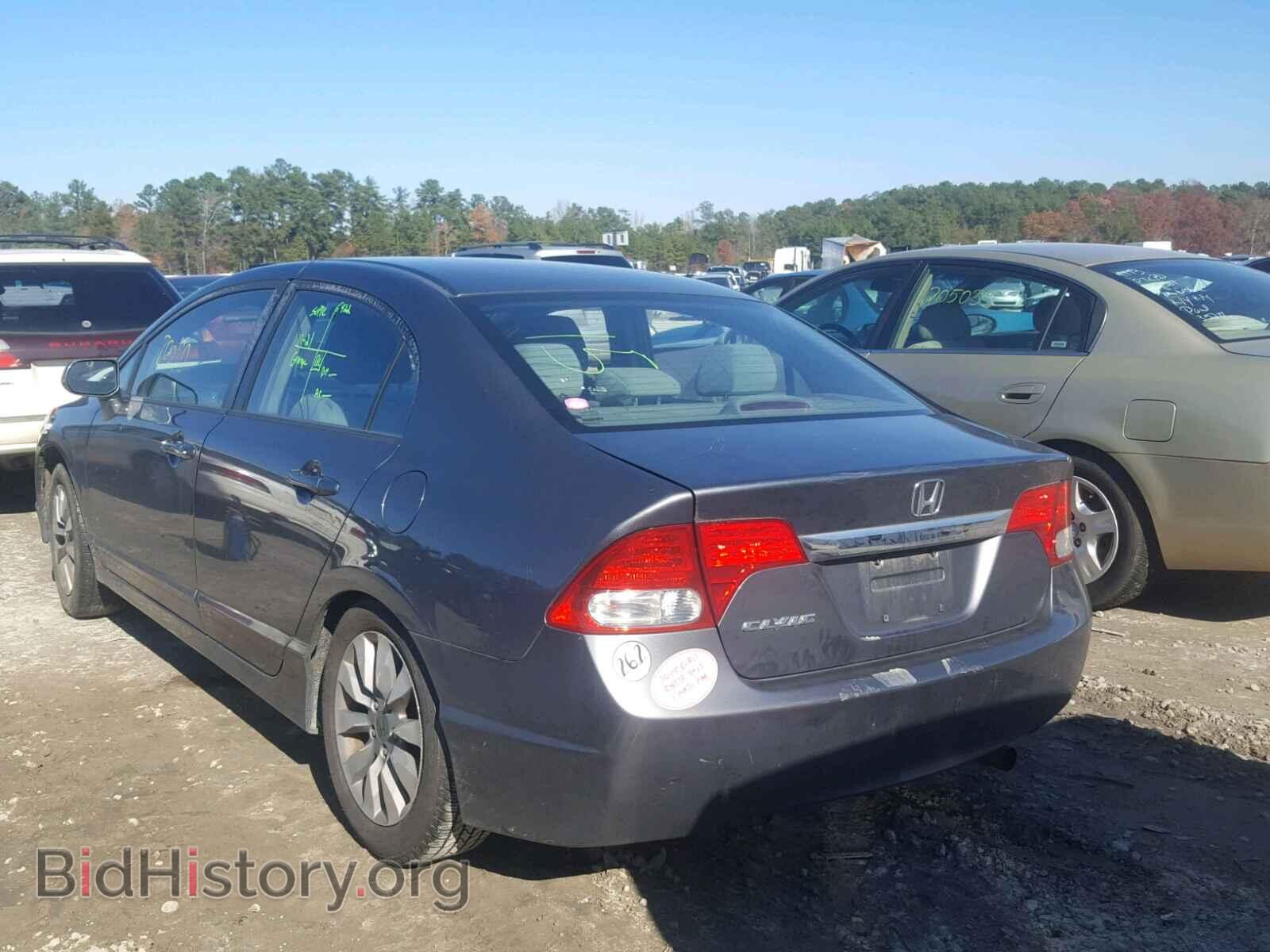 2011 HONDA CIVIC - VIN: 19XFA1F83BE026581 - Photo 3