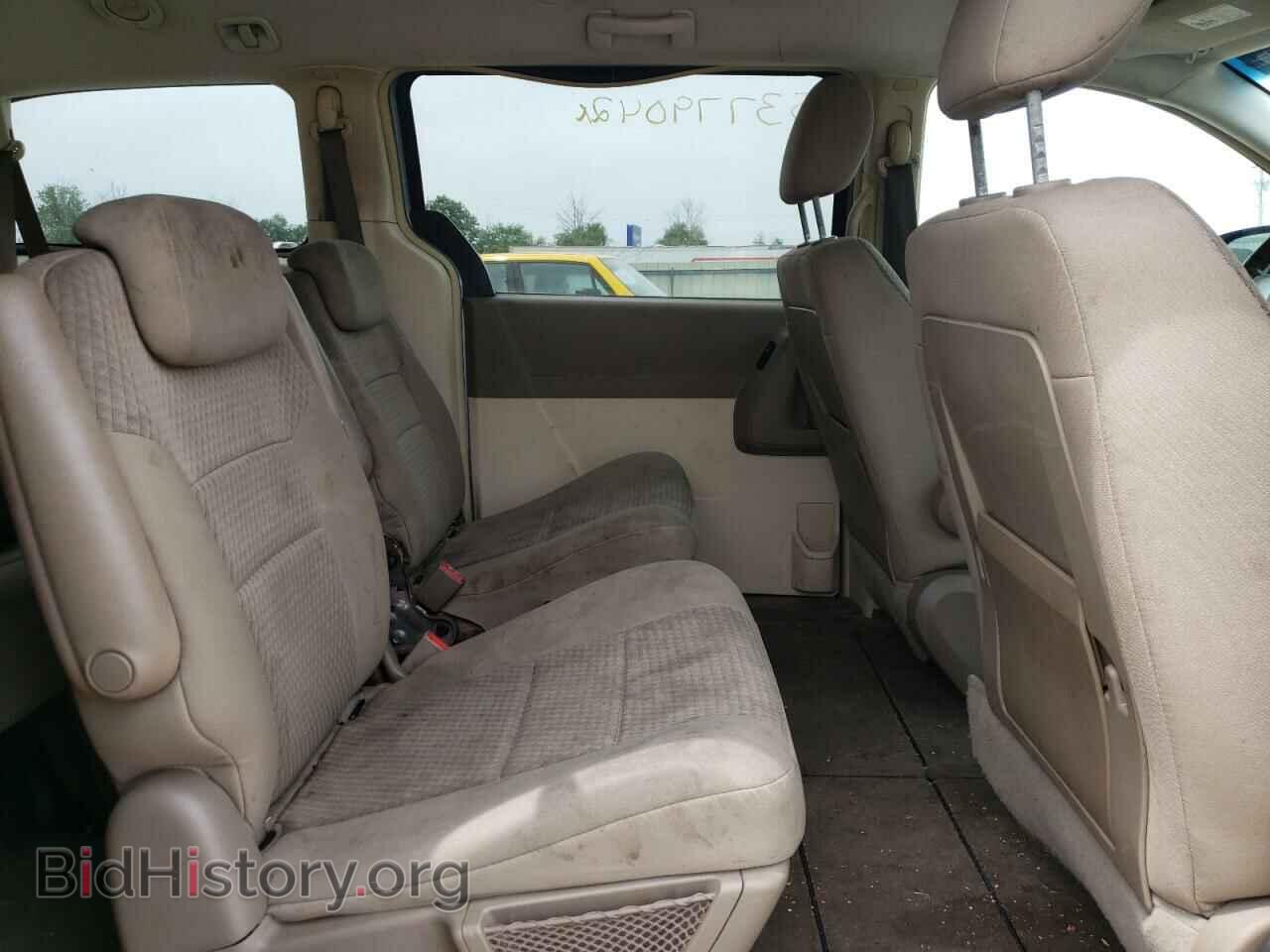2008 CHRYSLER MINIVAN - VIN: 2A8HR54P48R827541 - Фото 6