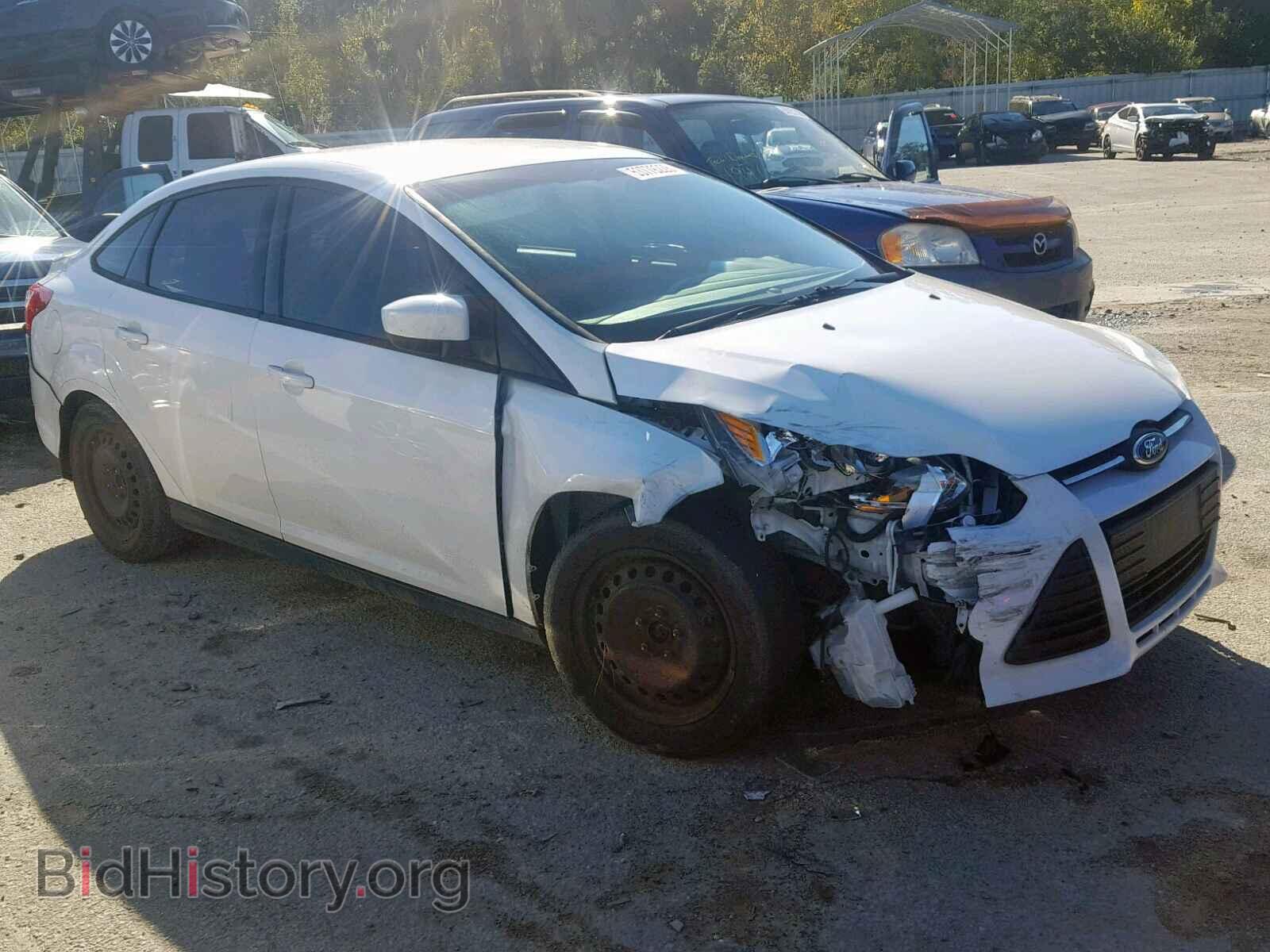 Photo 1FAHP3F22CL426533 - FORD FOCUS 2012