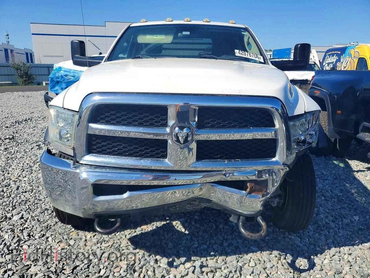 2017 RAM 5500 - VIN: 3C7WRNAL1HG557550 - Фото 5