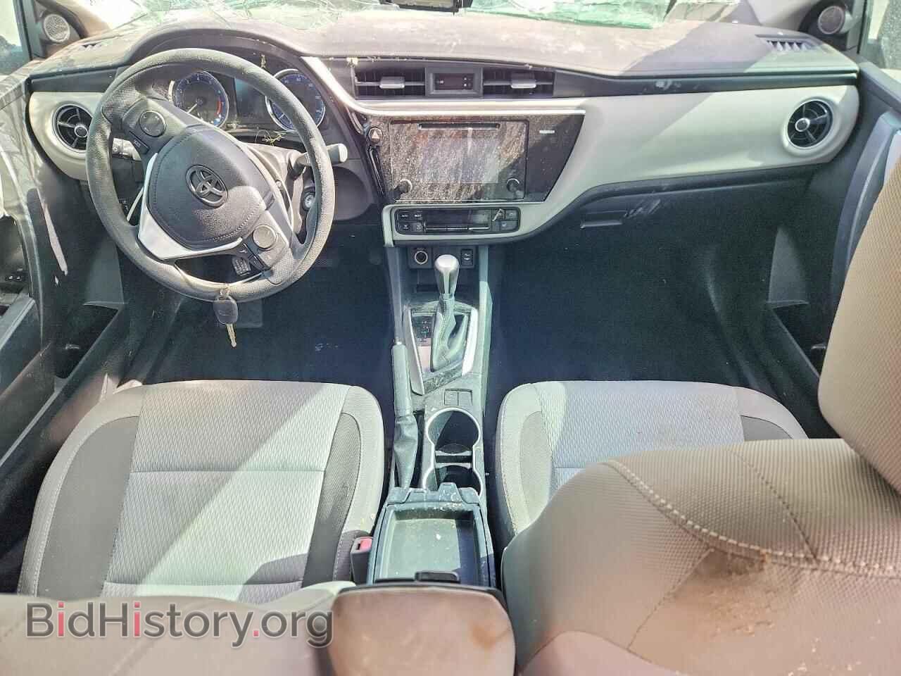2017 TOYOTA COROLLA - VIN: 2T1BURHE1HC833437 - Фото 8