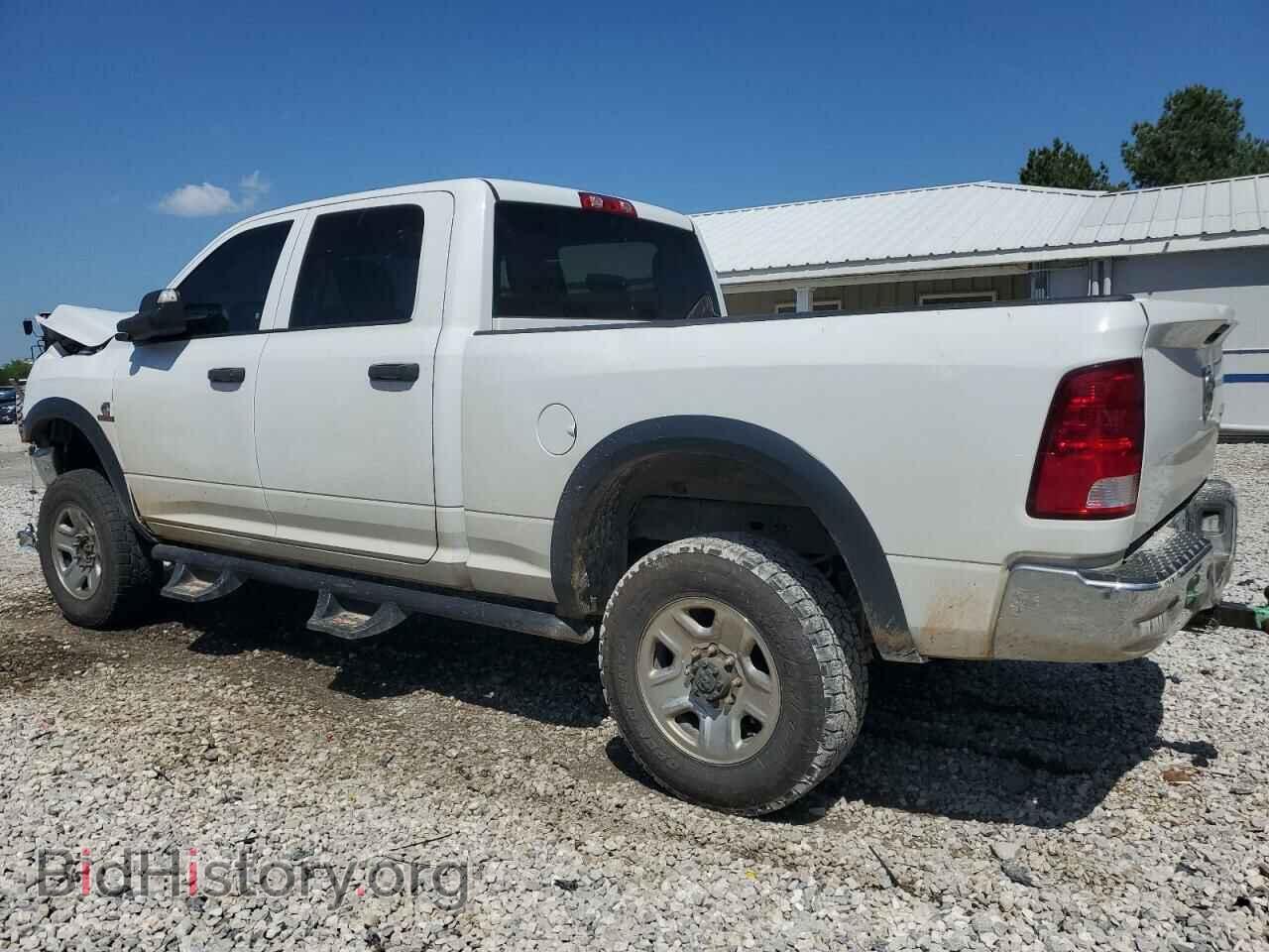 2018 RAM All Models - VIN: 3C6UR5CL0JG379354 - Фото 2