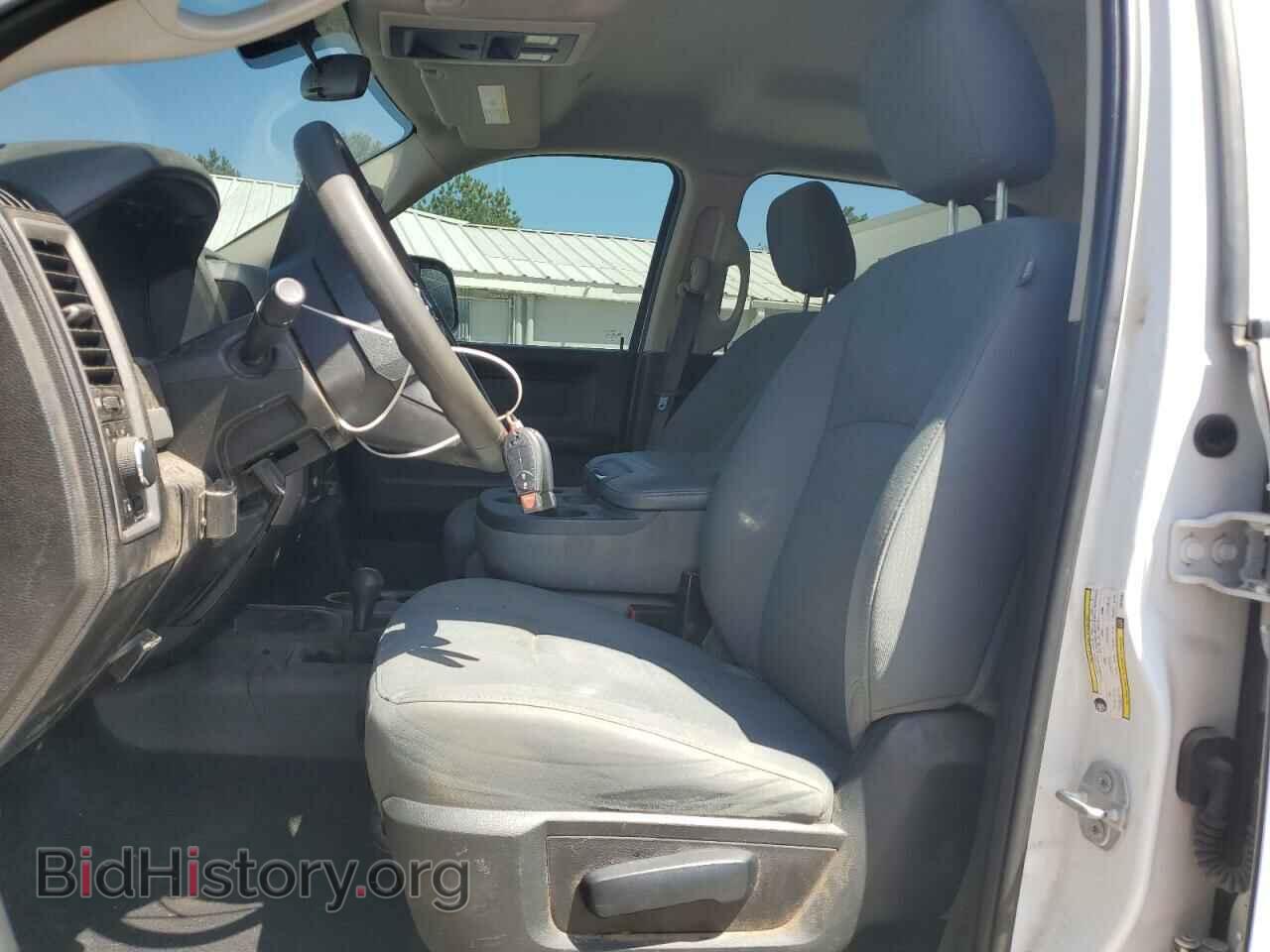 2018 RAM All Models - VIN: 3C6UR5CL0JG379354 - Фото 7