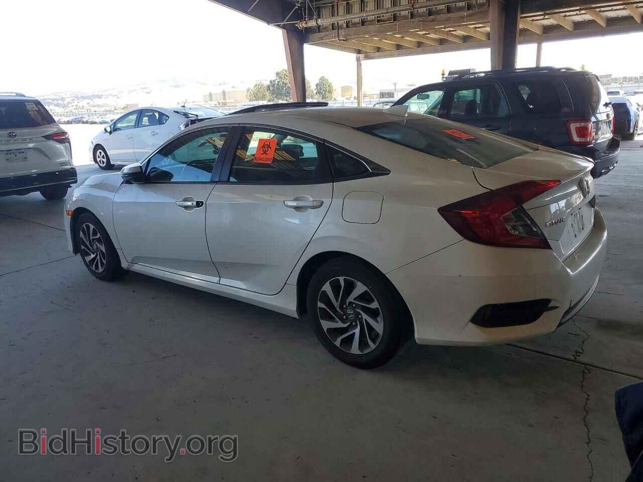 2017 HONDA CIVIC - VIN: 19XFC2F87HE228333 - Фото 2