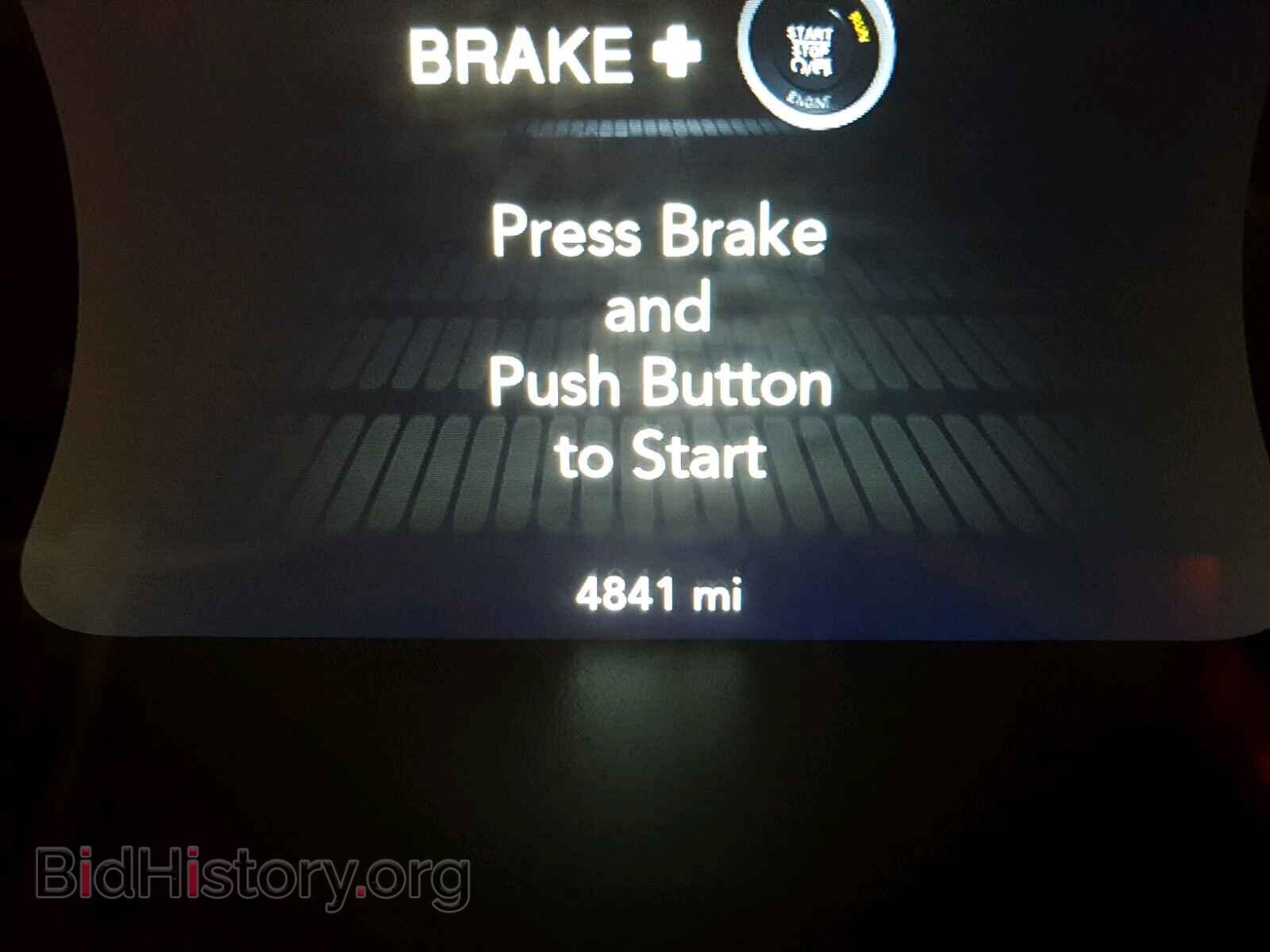 2018 DODGE CHALLENGER - VIN: 2C3CDZFJ2JH297182 - Фото 8