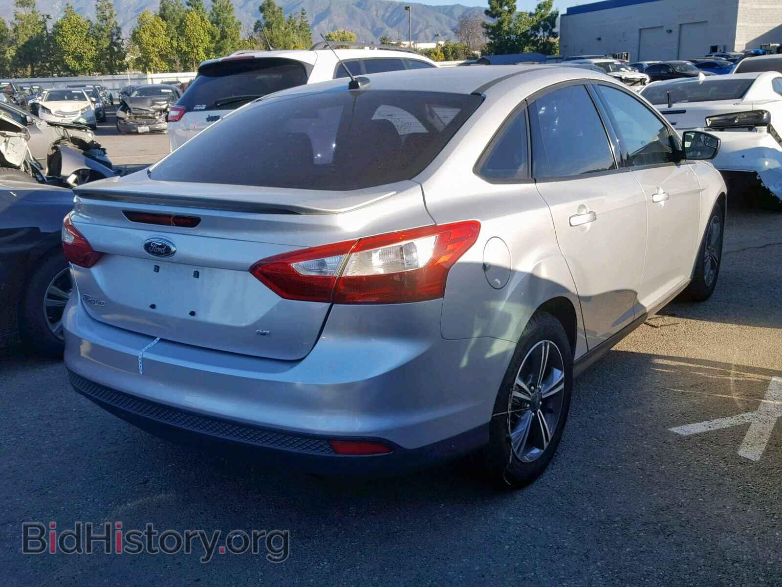 2012 FORD FOCUS - VIN: 1FAHP3F21CL435904 - Photo 4