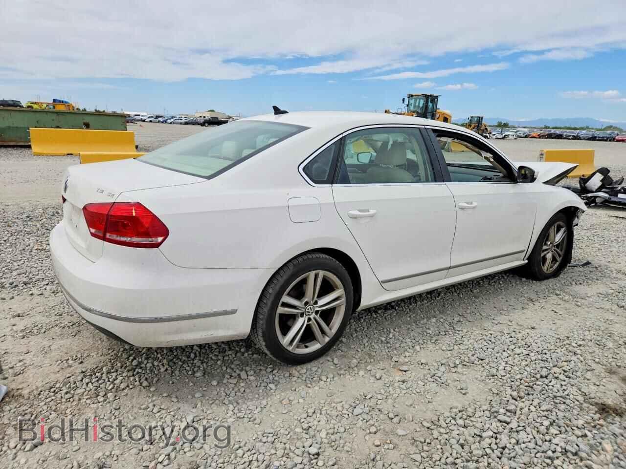 2015 VOLKSWAGEN PASSAT - VIN: 1VWBT7A32FC010633 - Фото 3