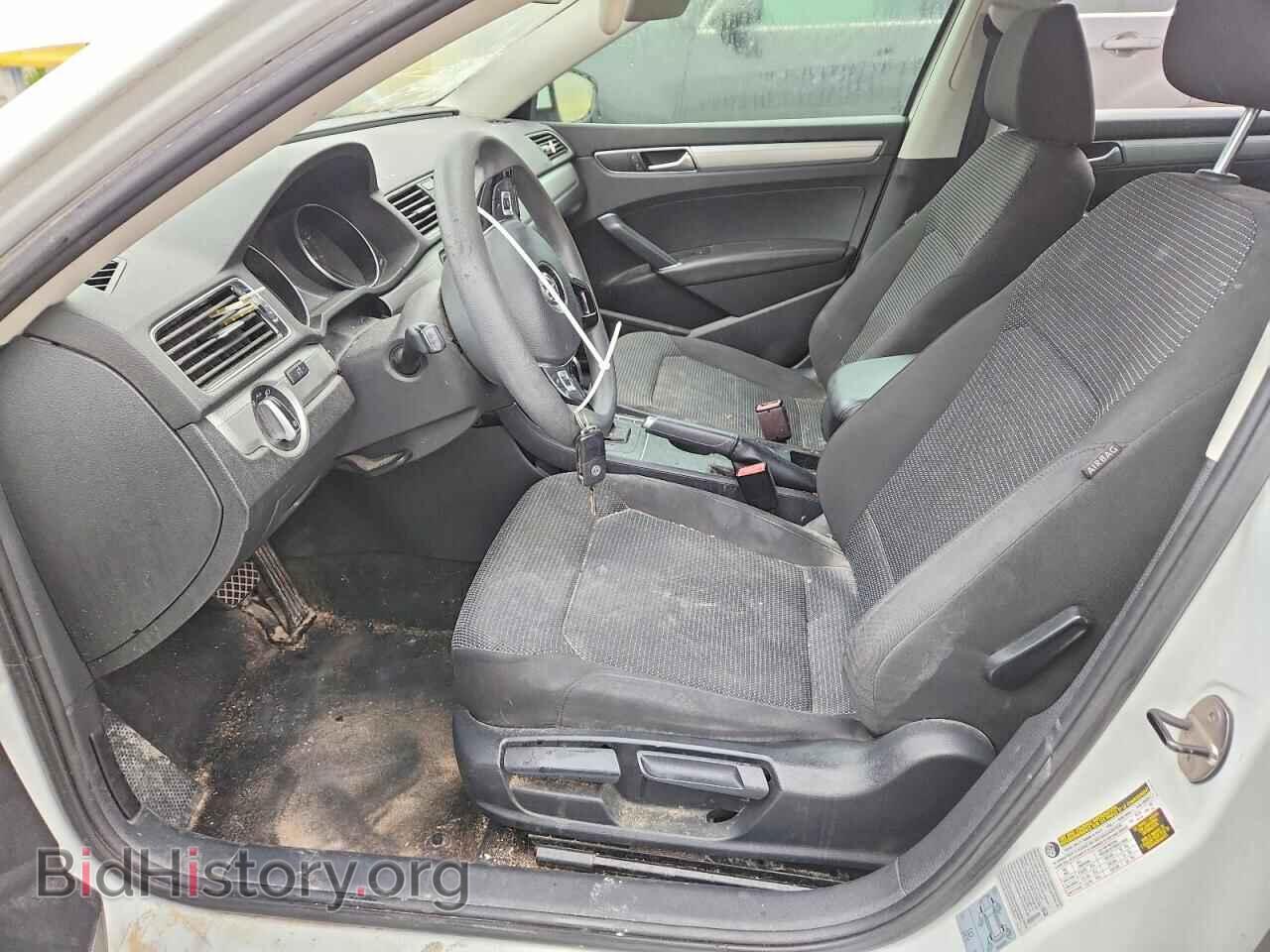 2017 VOLKSWAGEN PASSAT - VIN: 1VWAT7A3XHC053793 - Photo 7