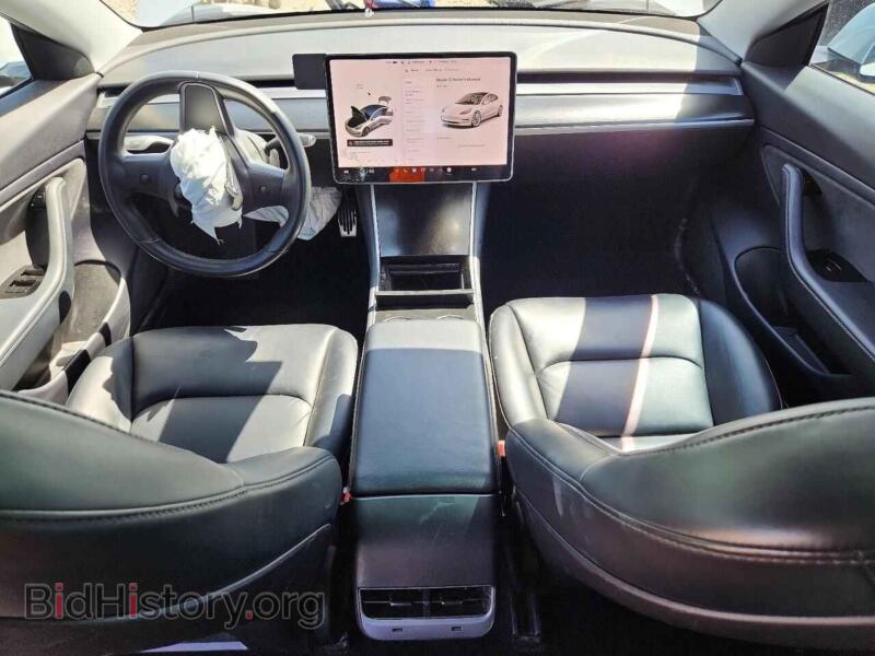 2019 Tesla MODEL 3 (VIN 5YJ3E1EAXKF316872) — фото 8 из 14