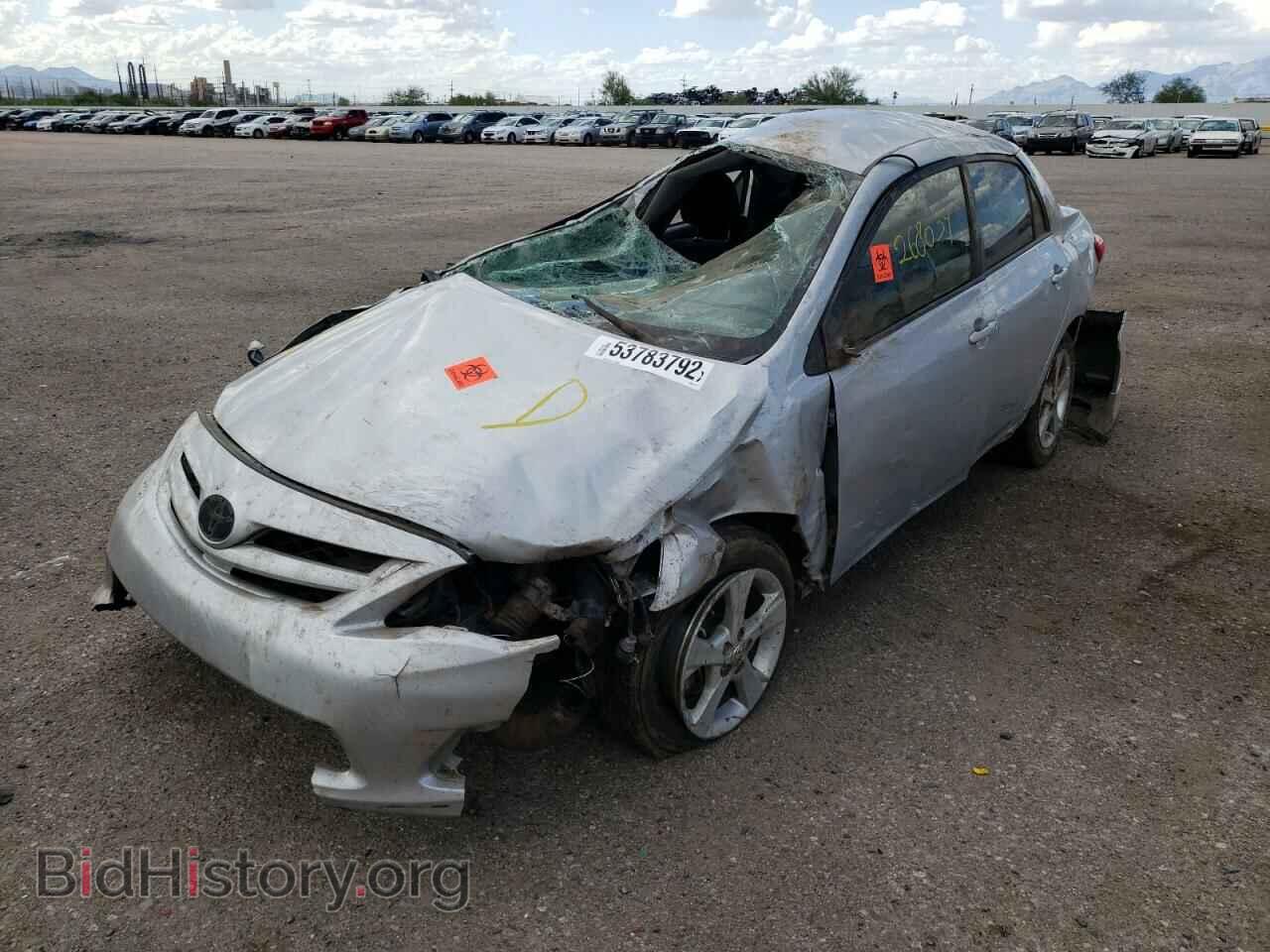 2011 TOYOTA COROLLA - VIN: 2T1BU4EE7BC611127 - Фото 2