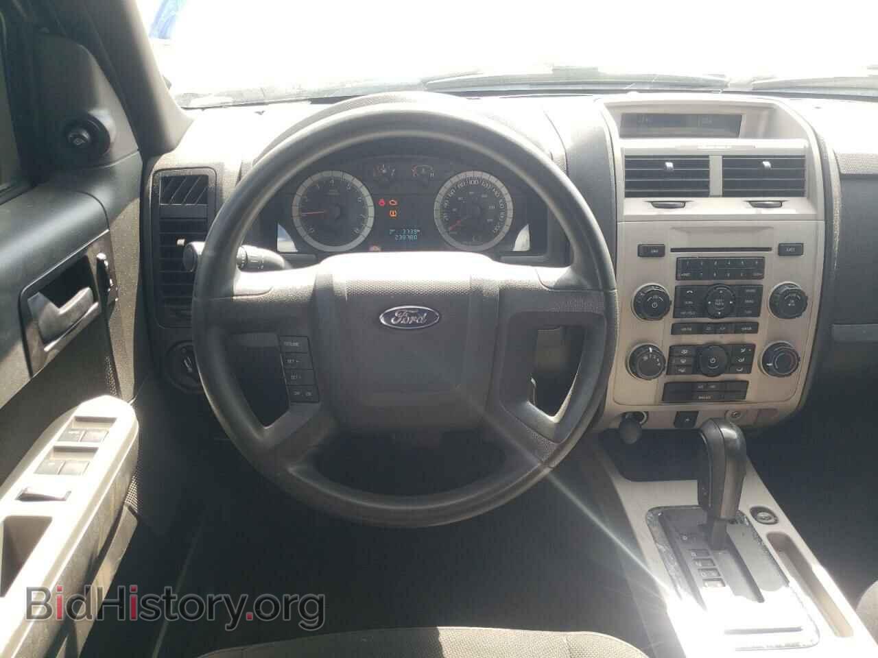 2009 FORD ESCAPE - VIN: 1FMCU93759KA04895 - Фото 9