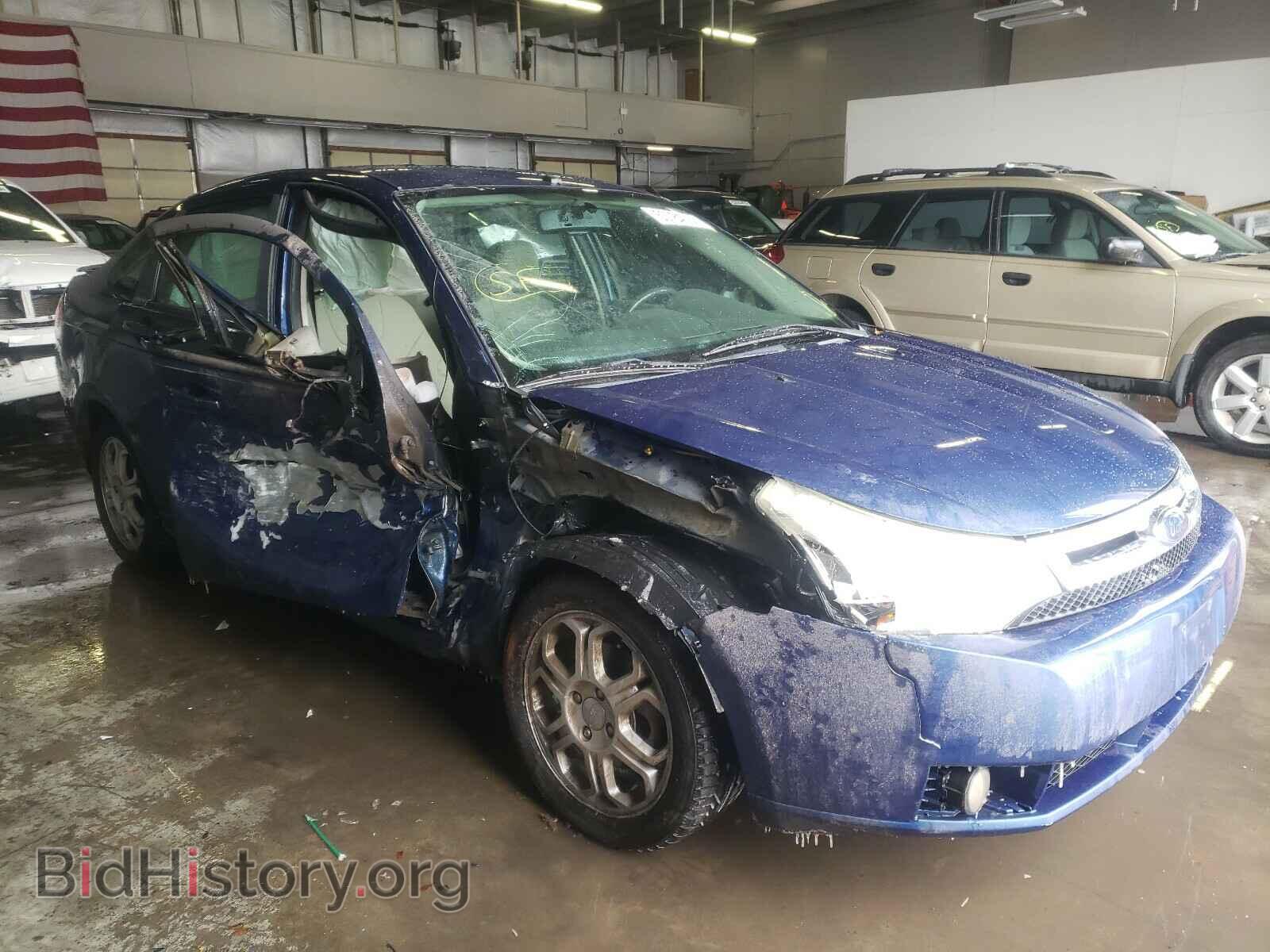 Photo 1FAHP35NX8W286037 - FORD FOCUS 2008