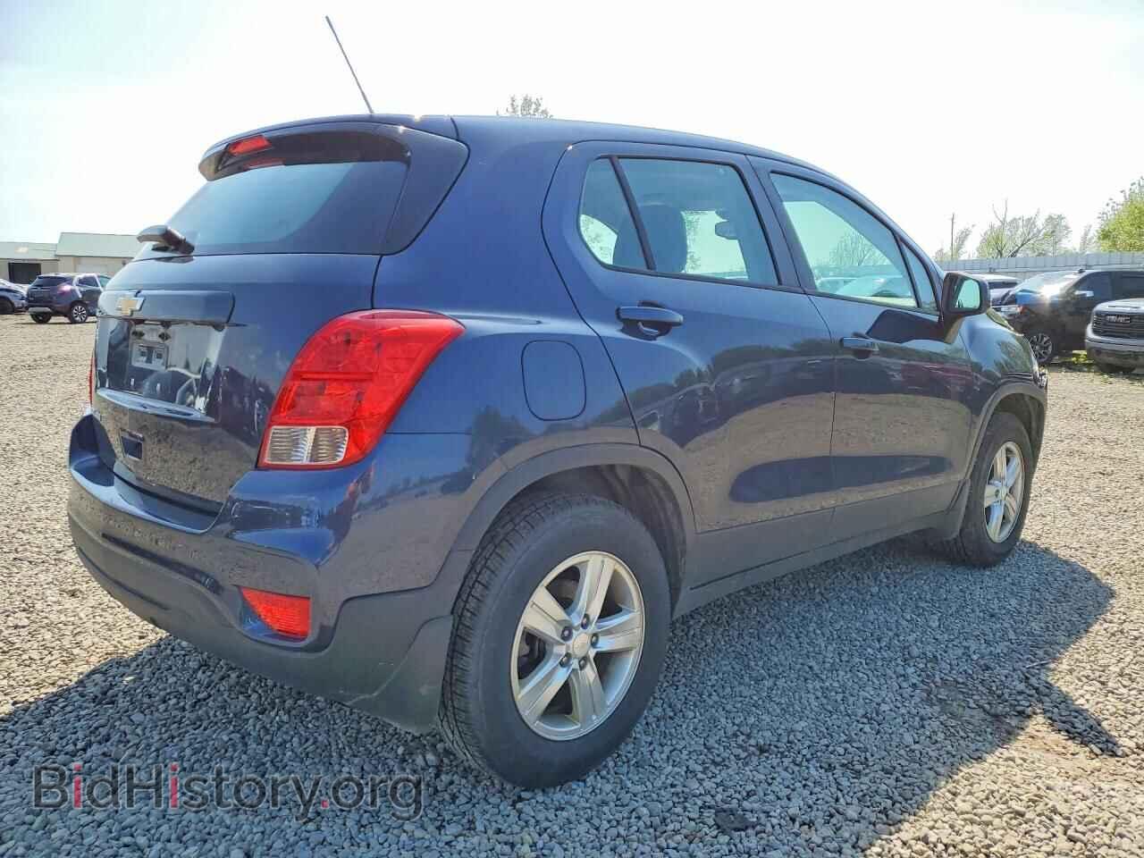 2018 CHEVROLET TRAX - VIN: 3GNCJNSB1JL289892 - Фото 3
