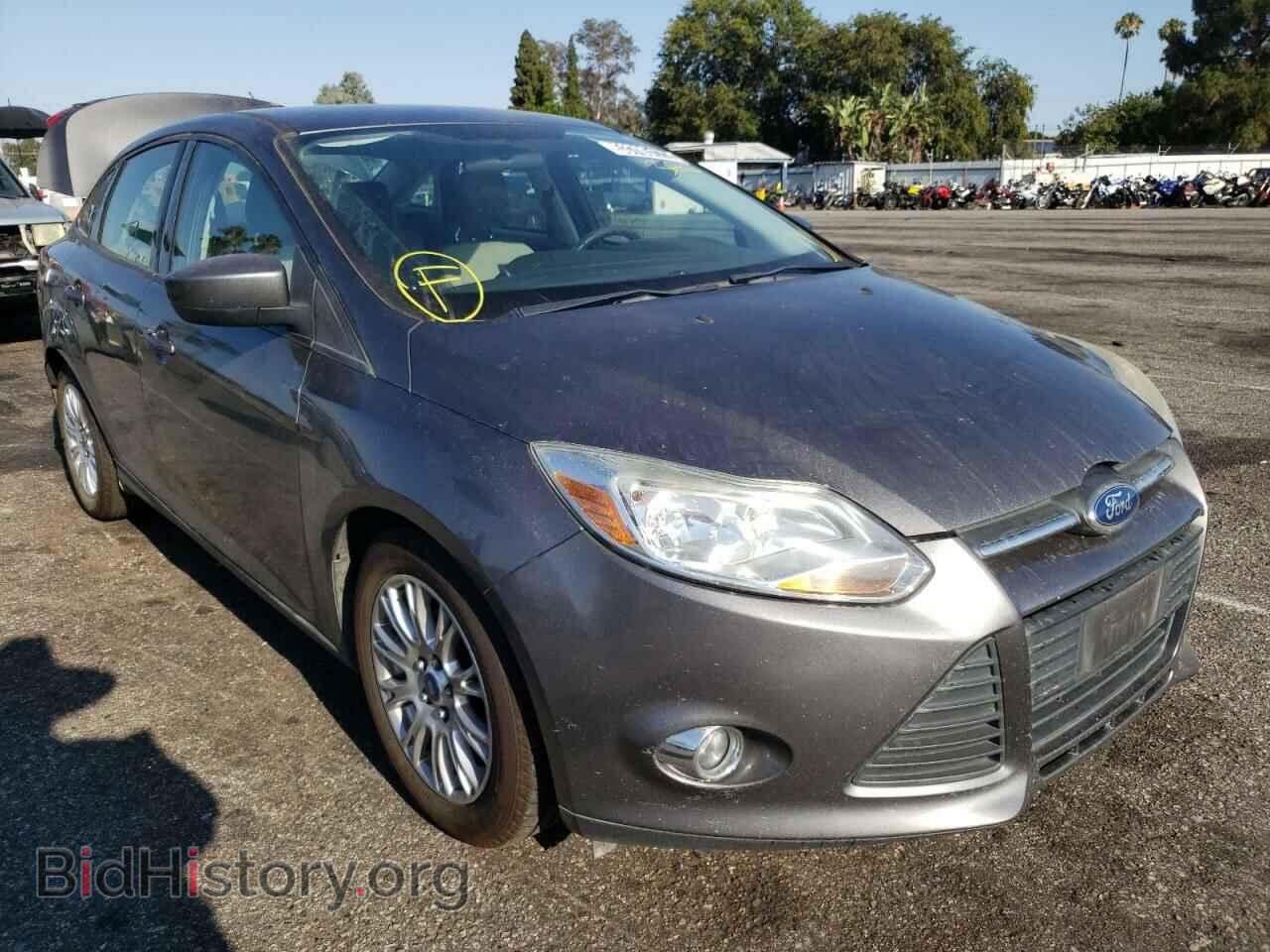 Photo 1FAHP3F28CL115320 - FORD FOCUS 2012