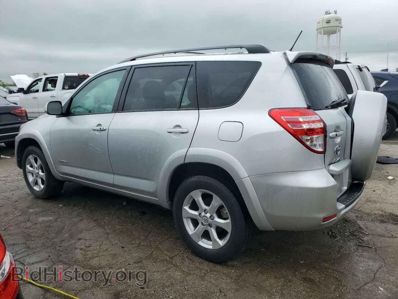 2011 TOYOTA RAV4 - VIN: 2T3DK4DV4BW044297 - Фото 2