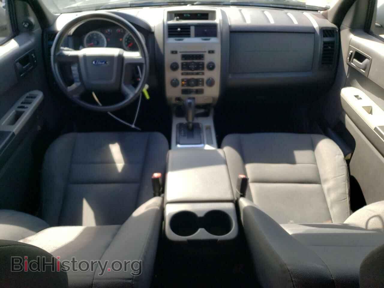 2011 FORD ESCAPE - VIN: 1FMCU9DG3BKA77106 - Photo 8