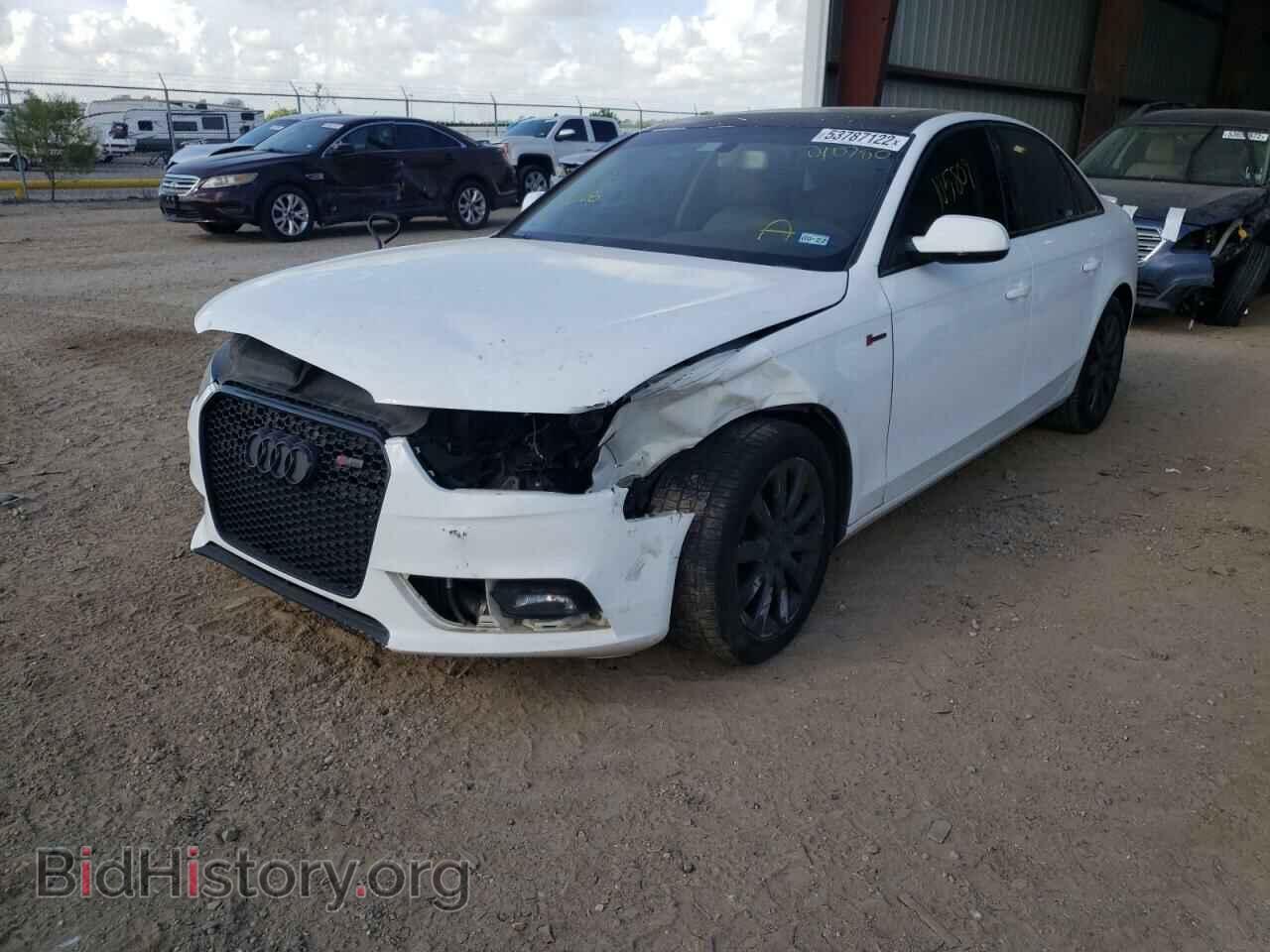 2013 AUDI A4 - VIN: WAUAFAFL1DN010780 - Photo 2