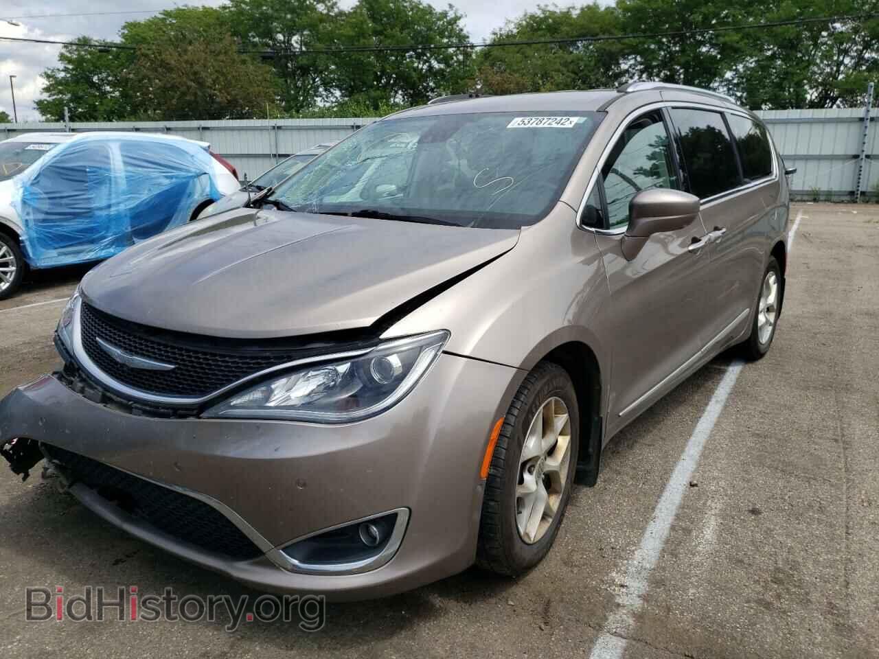 2017 CHRYSLER PACIFICA - VIN: 2C4RC1EG7HR720939 - Photo 2