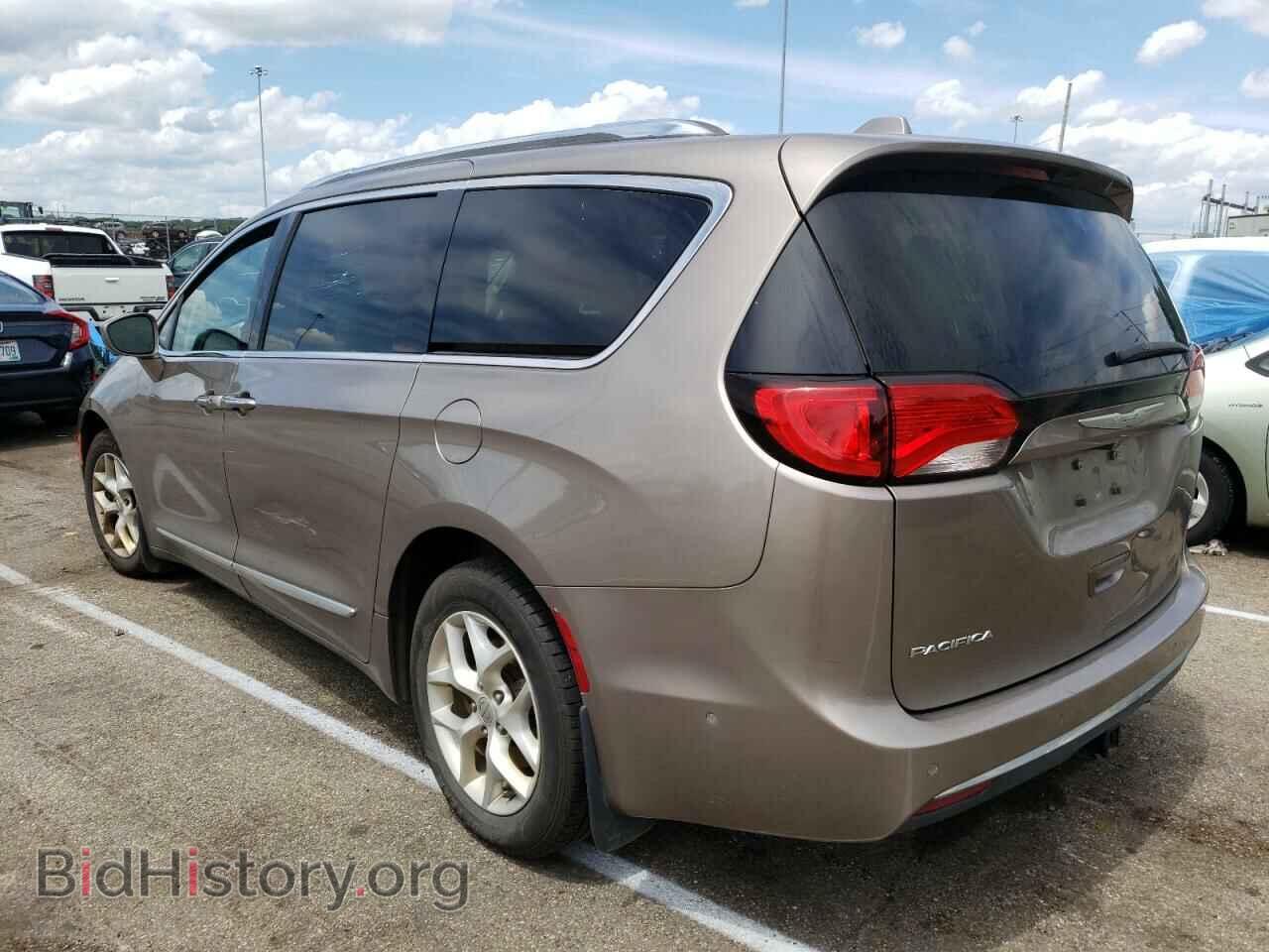 2017 CHRYSLER PACIFICA - VIN: 2C4RC1EG7HR720939 - Photo 3