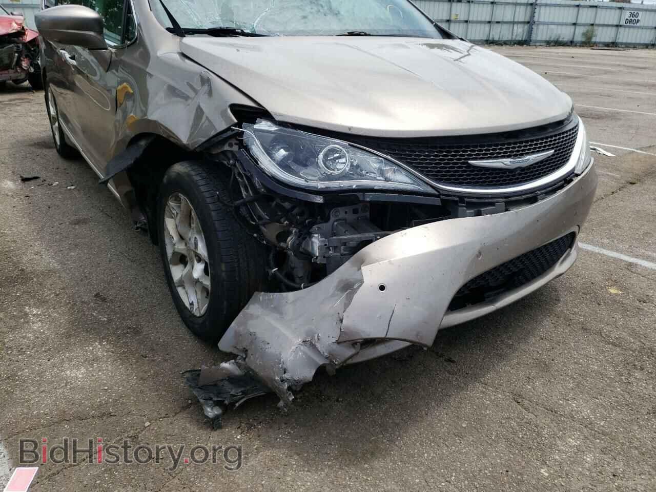 2017 CHRYSLER PACIFICA - VIN: 2C4RC1EG7HR720939 - Photo 9