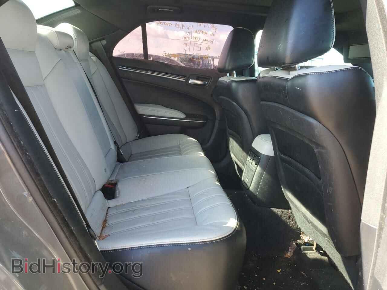 2017 CHRYSLER 300 - VIN: 2C3CCAGG8HH612892 - Photo 10