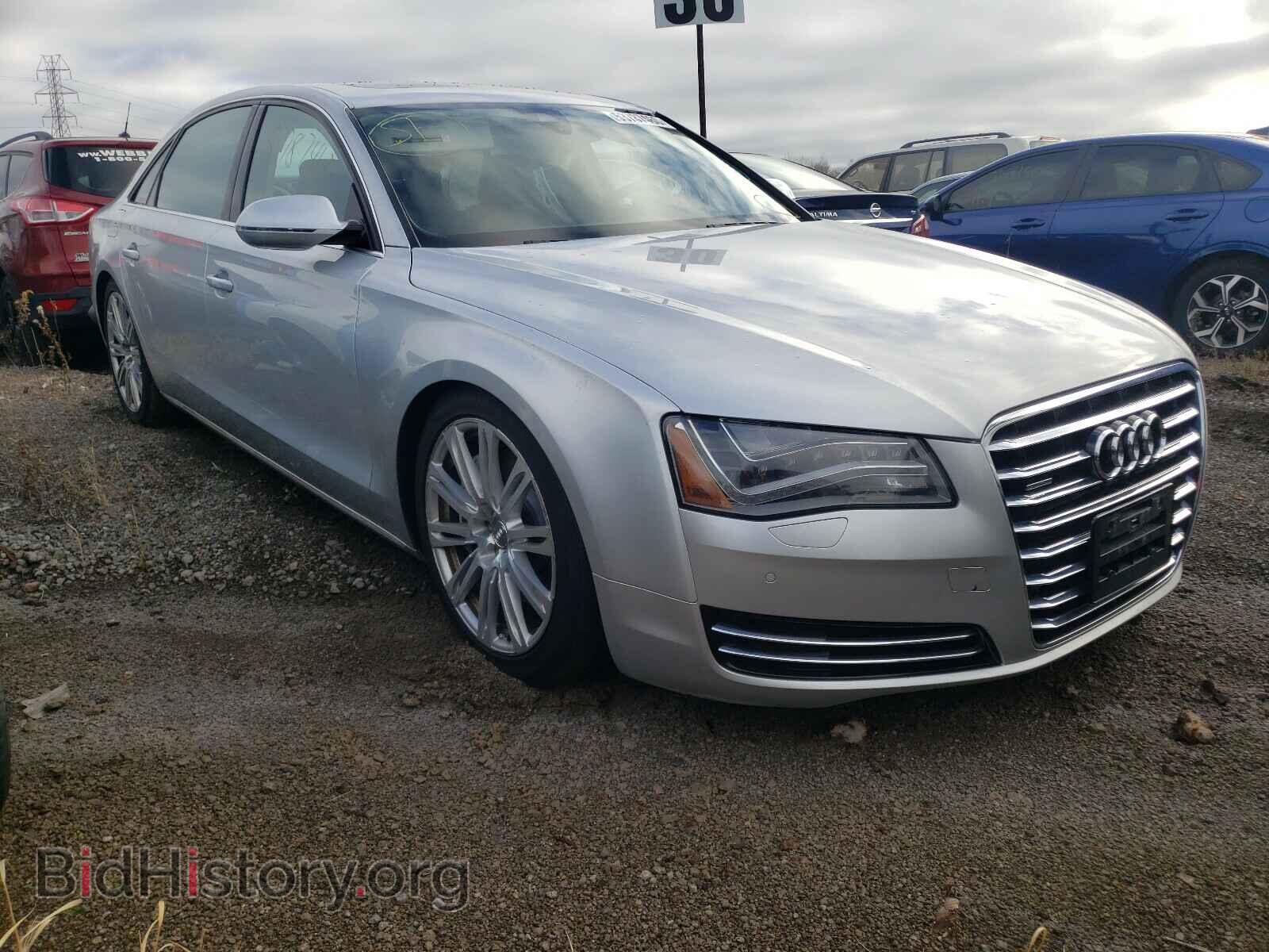 Photo WAURVAFD7BN026736 - AUDI A8 2011
