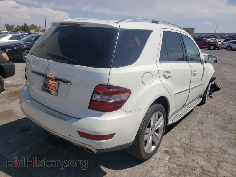 2011 Mercedes-Benz M-CLASS (VIN 4JGBB5GB3BA714897) — фото 4 из 10