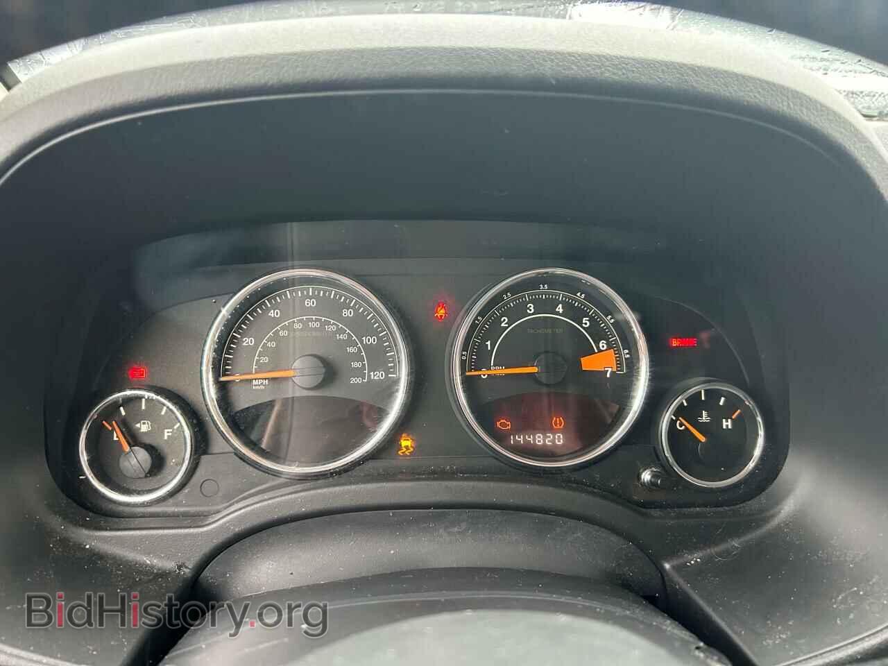 2014 JEEP COMPASS - VIN: 1C4NJCEA0ED679032 - Photo 9