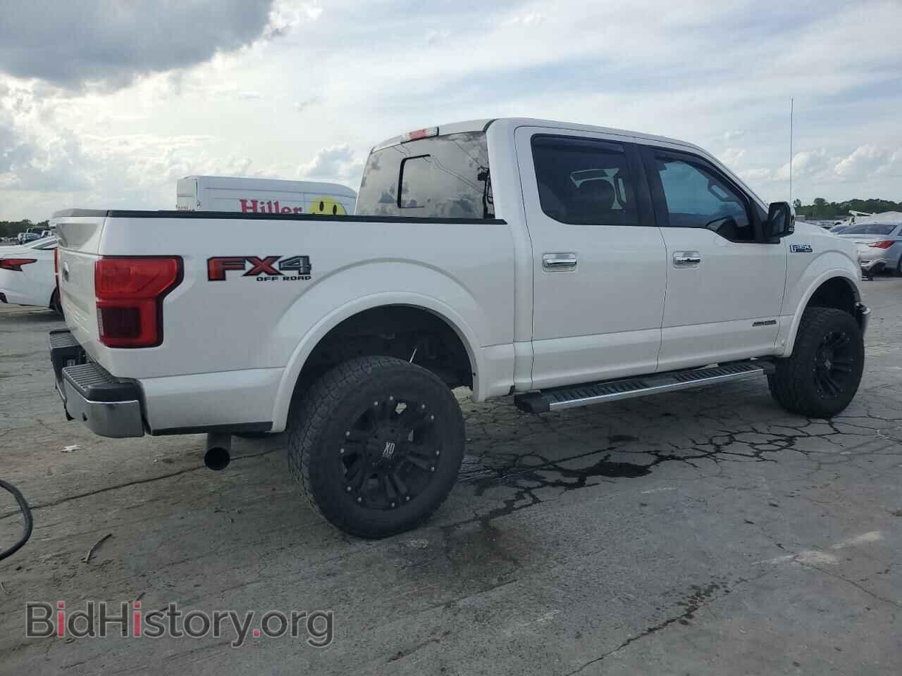 2018 FORD F-150 - VIN: 1FTFW1E16JFE25608 - Фото 3