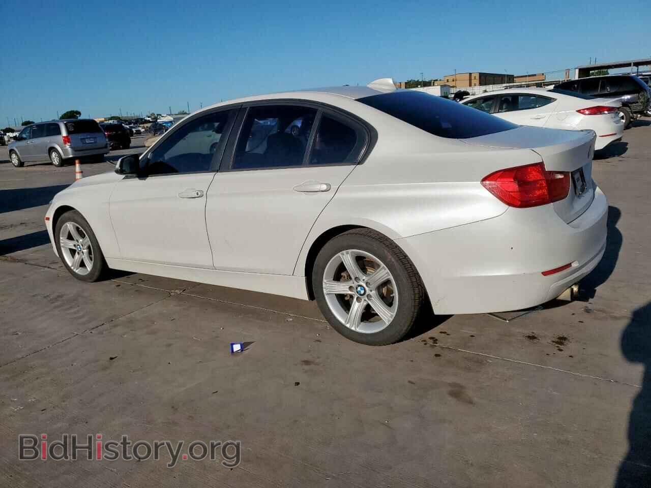 2013 BMW 3 SERIES - VIN: WBA3A5G57DNP20409 - Фото 2