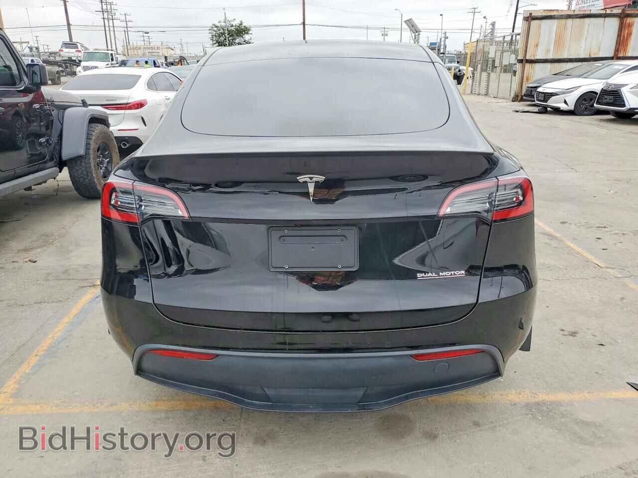 2022 TESLA MODEL Y - VIN: 7SAYGDEF9NF366571 - Фото 6