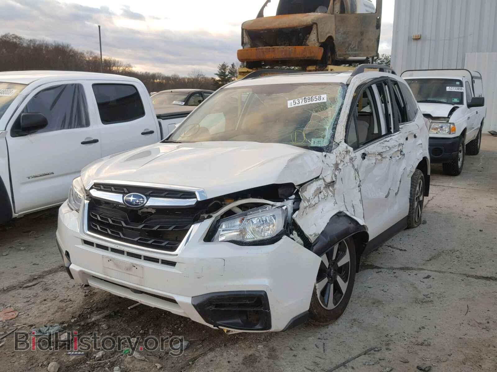 2017 SUBARU FORESTER - VIN: JF2SJALC1HH445587 - Фото 2