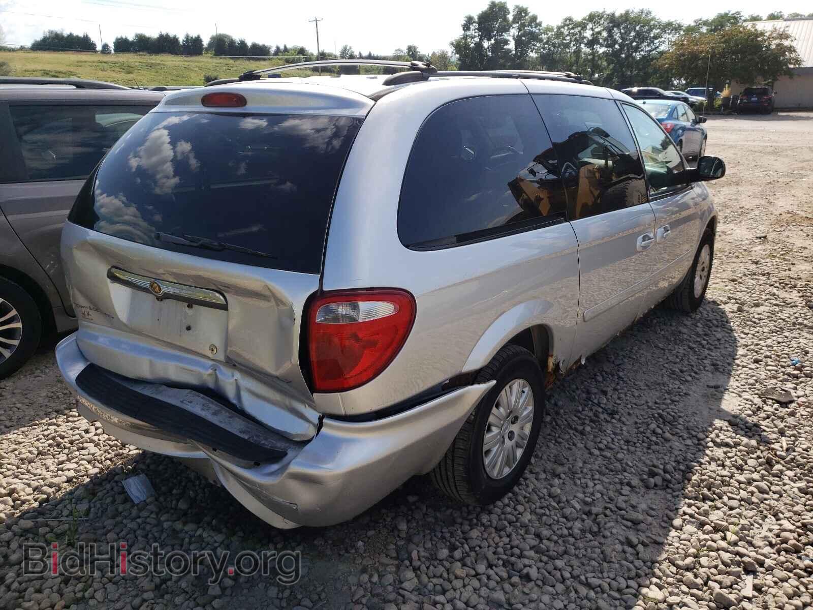 2007 CHRYSLER MINIVAN - VIN: 2A4GP44R47R352776 - Фото 4