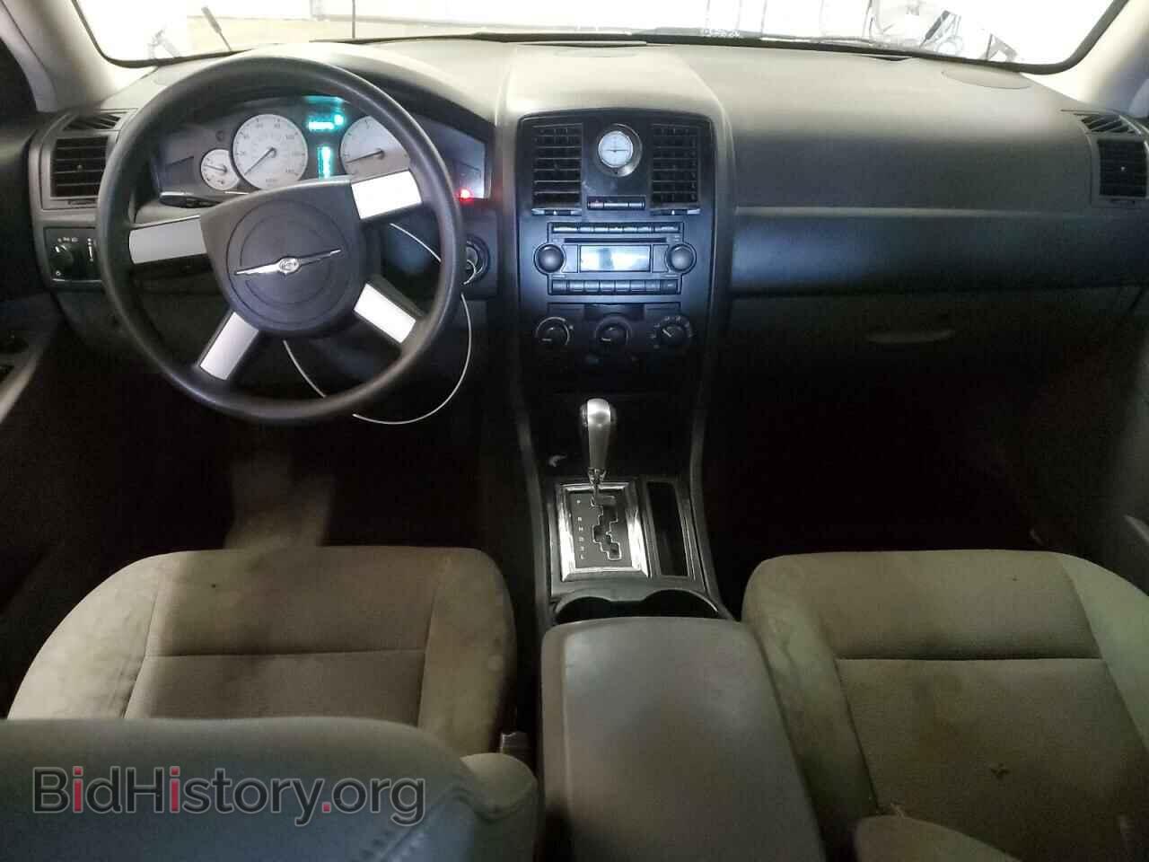 2005 CHRYSLER 300 - VIN: 2C3JA43R45H659743 - Фото 8