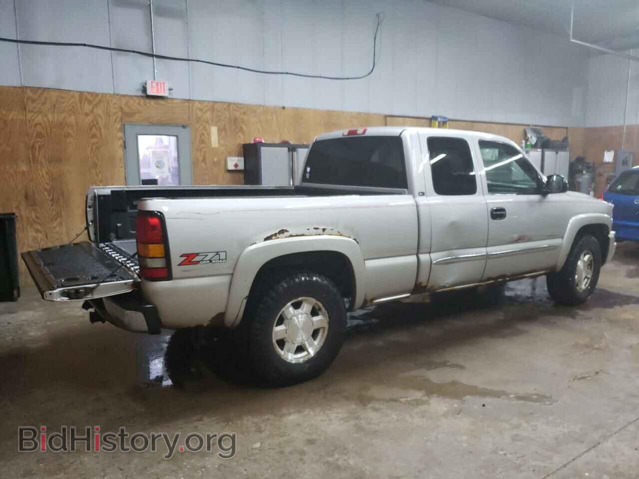 2005 GMC SIERRA - VIN: 2GTEK19B651261817 - Фото 3