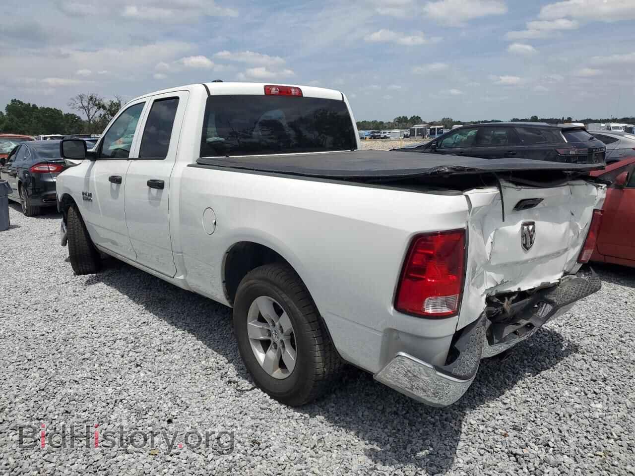 2018 RAM 1500 - VIN: 1C6RR6FG9JS280227 - Фото 2